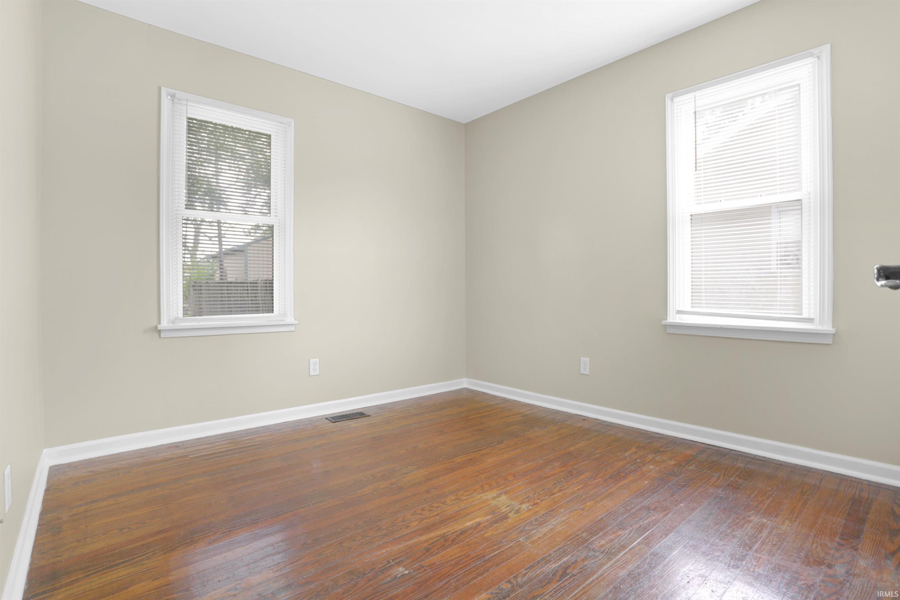 115 N Woods Avenue