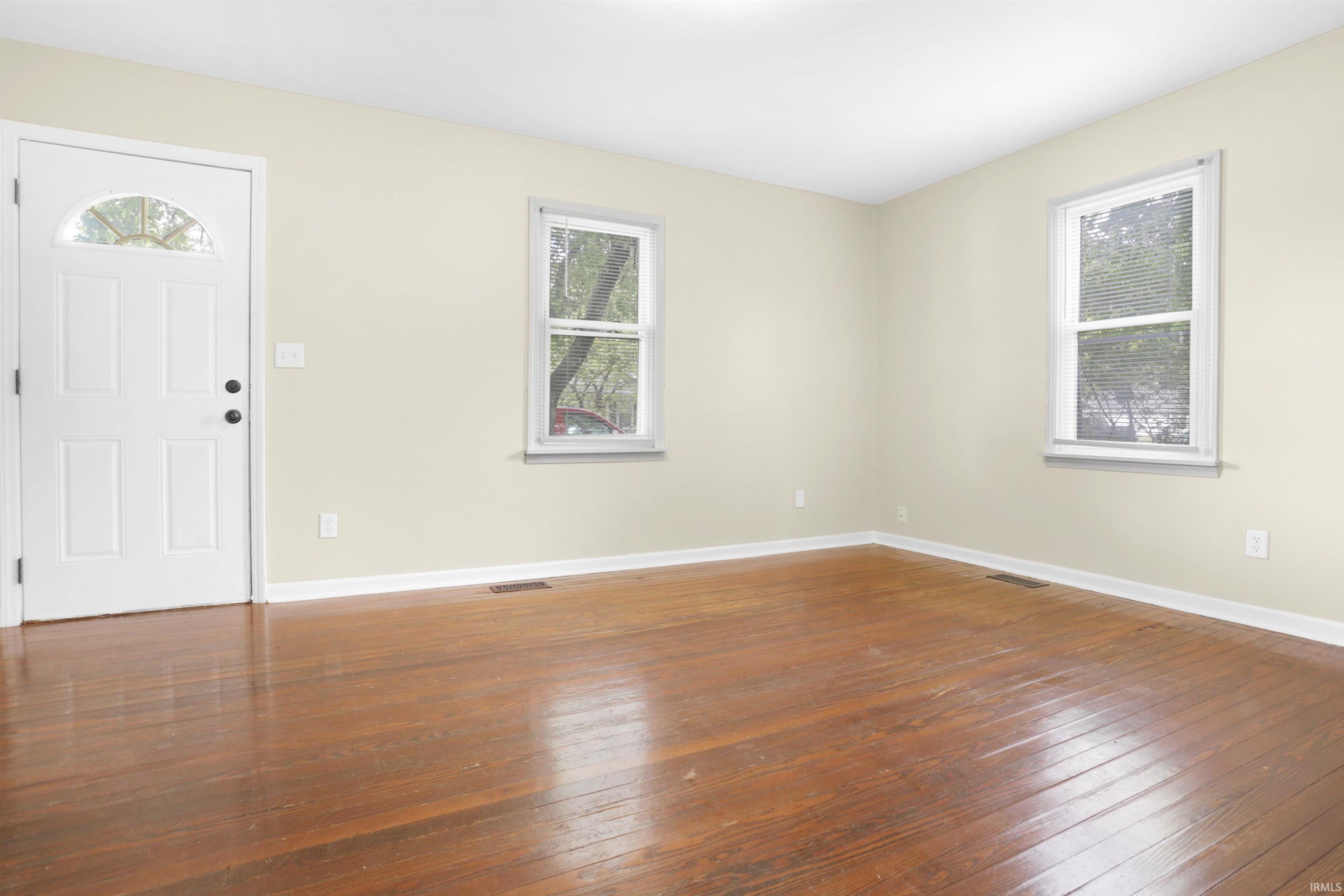 115 N Woods Avenue