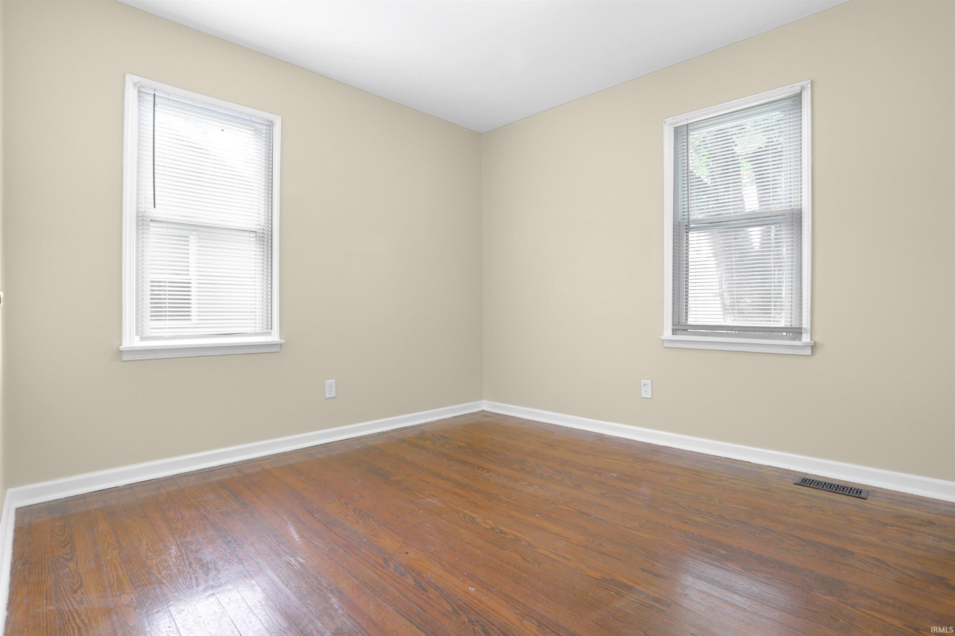 115 N Woods Avenue