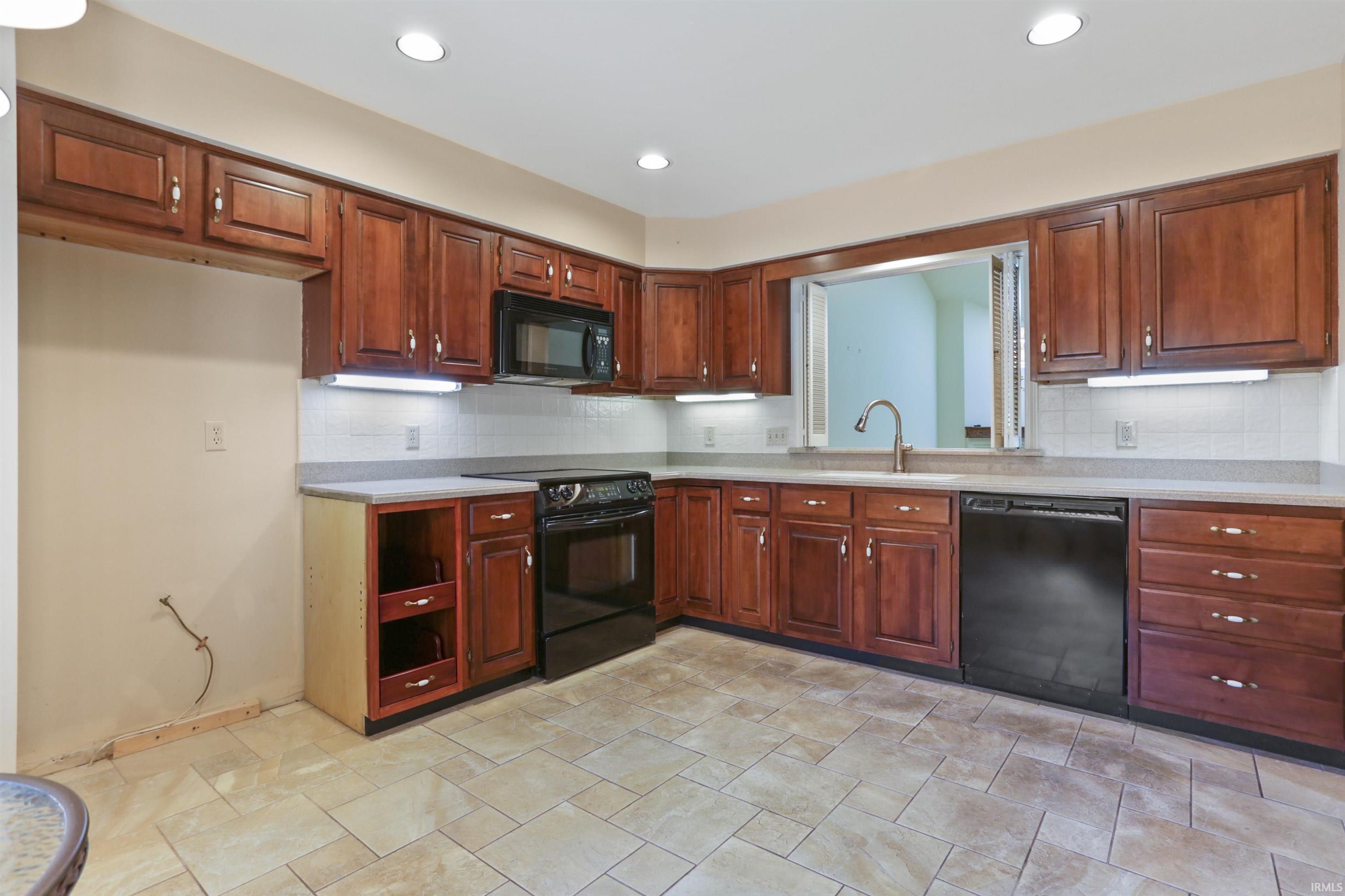 1335 Timberlake Road