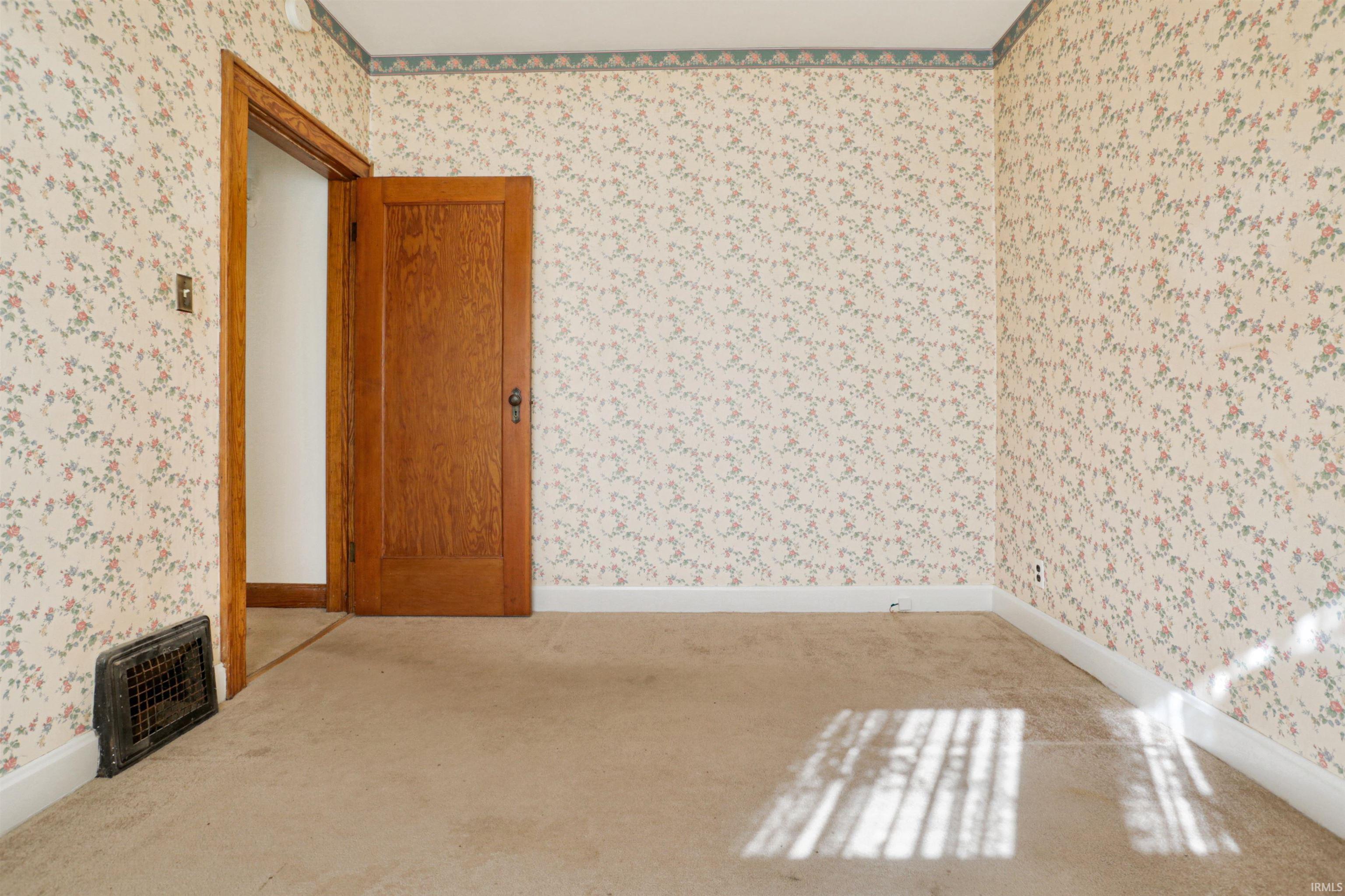 2519 N Heidelbach Avenue