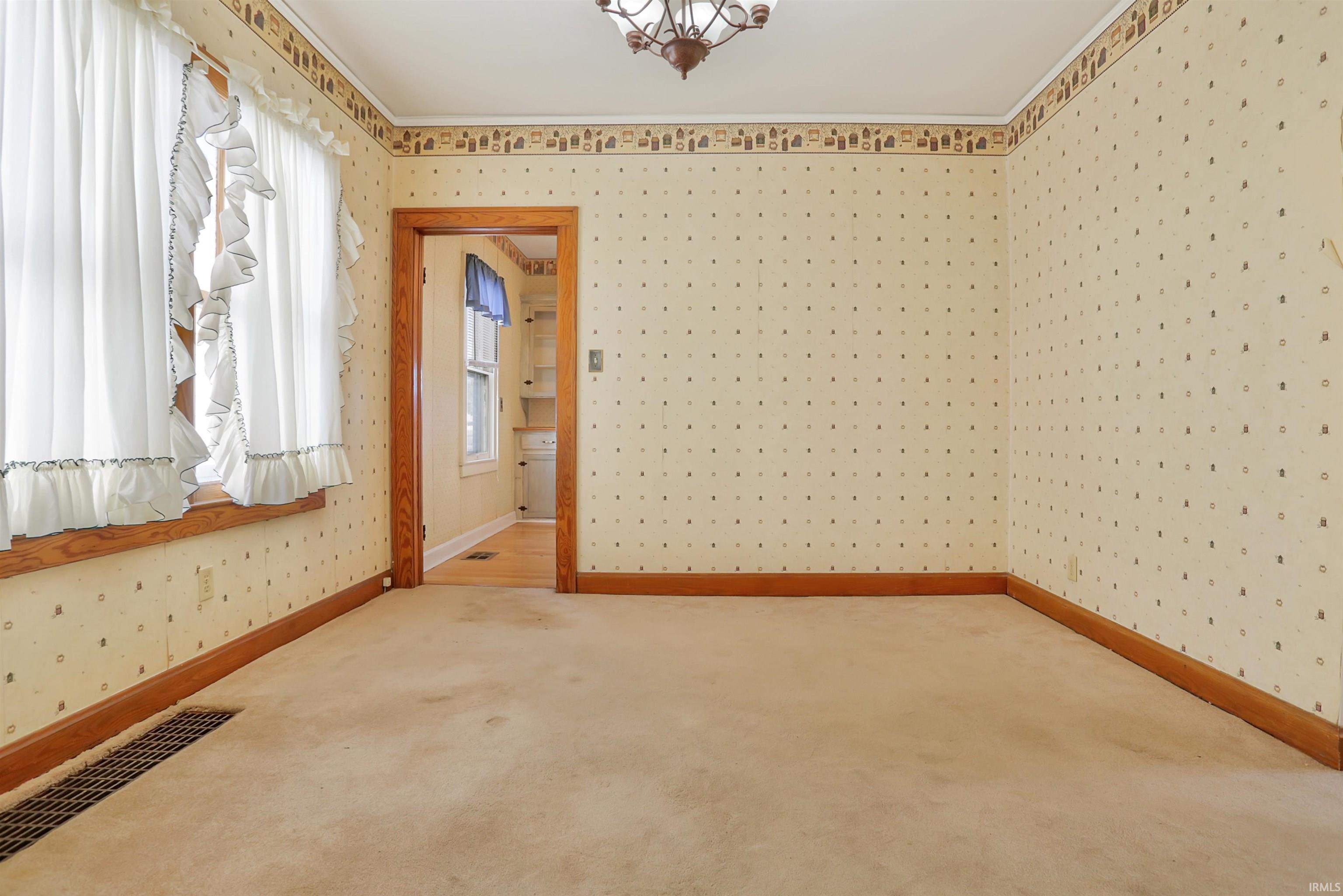 2519 N Heidelbach Avenue