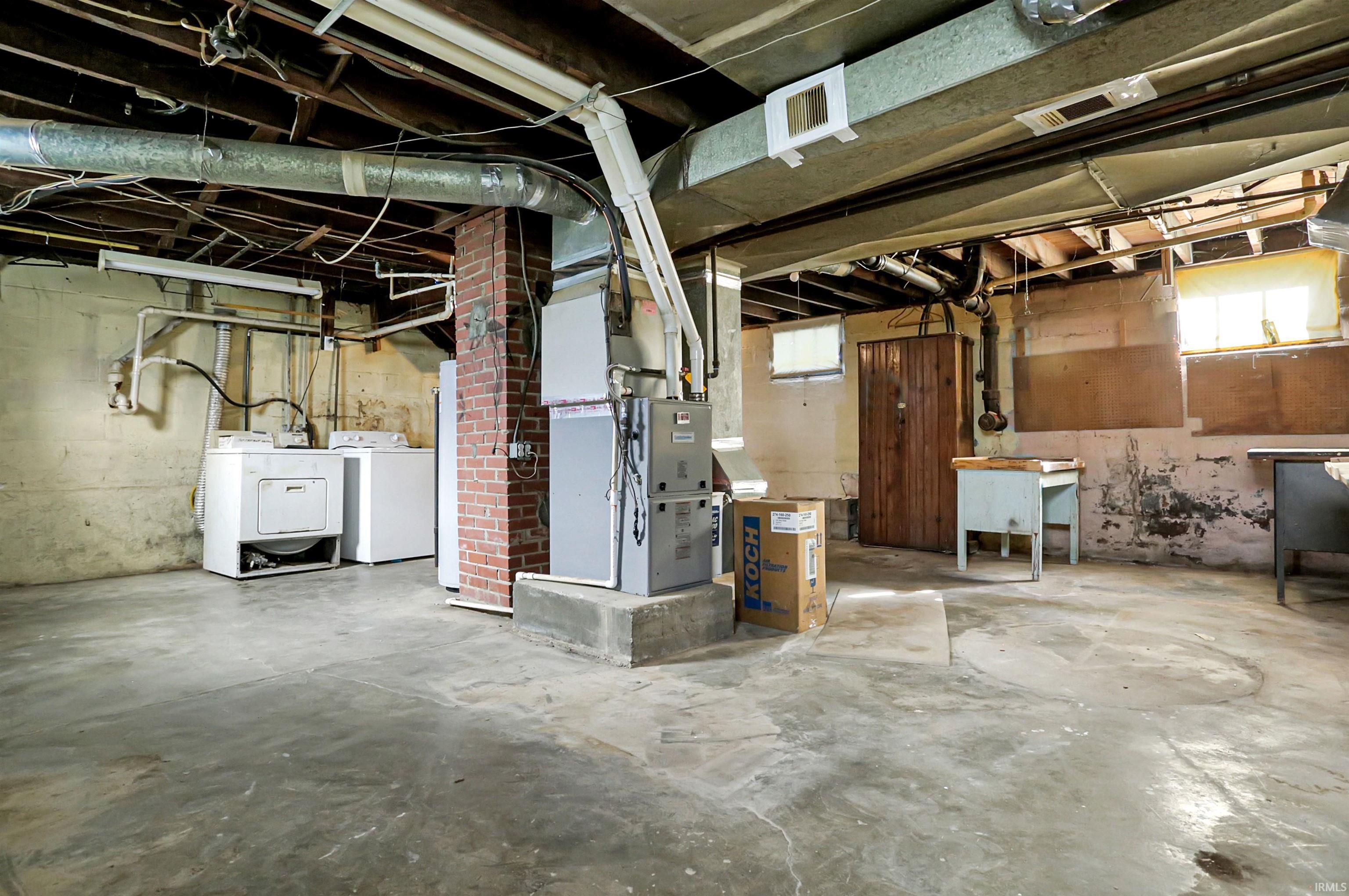 2519 N Heidelbach Avenue