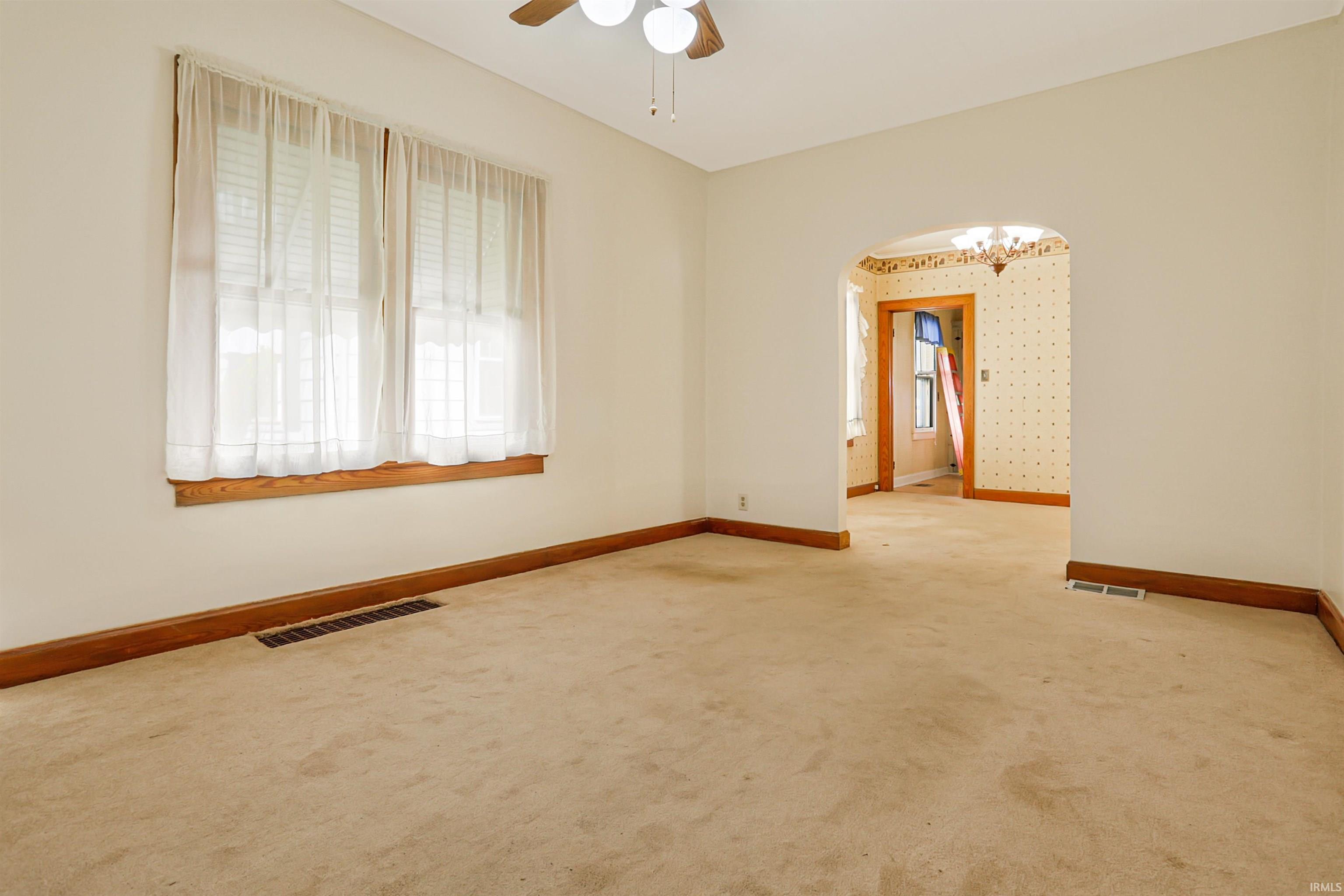 2519 N Heidelbach Avenue