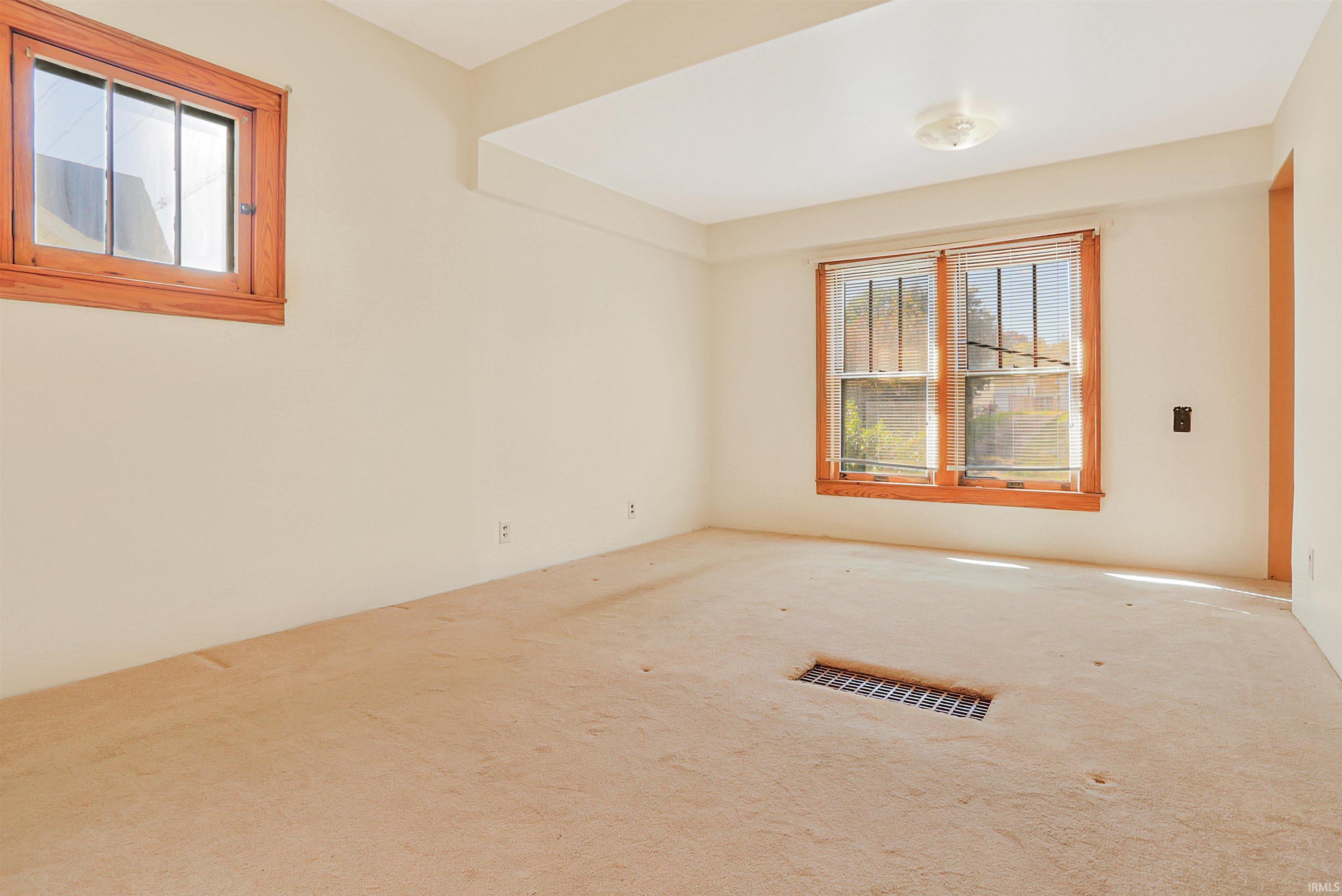 2519 N Heidelbach Avenue