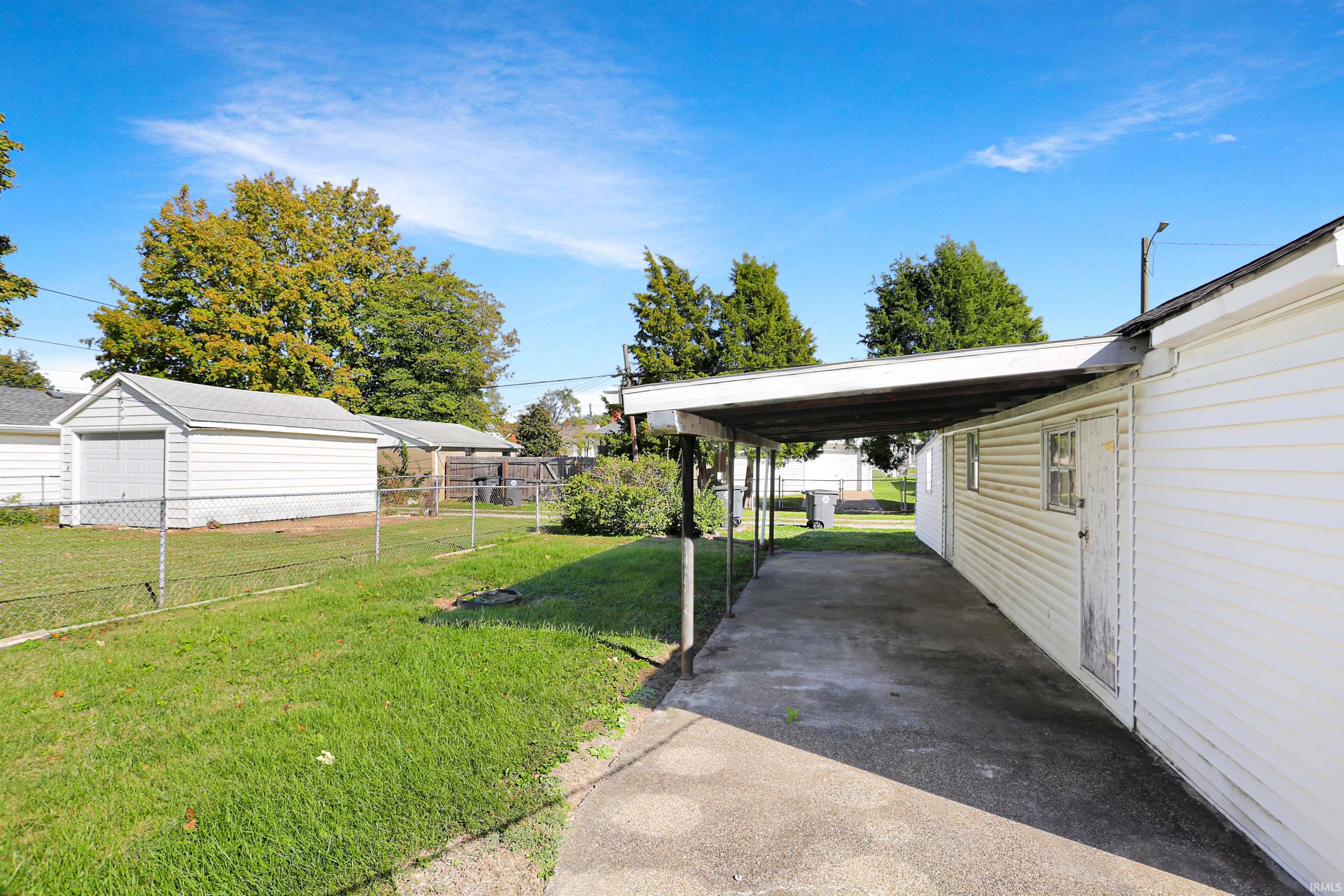 2519 N Heidelbach Avenue