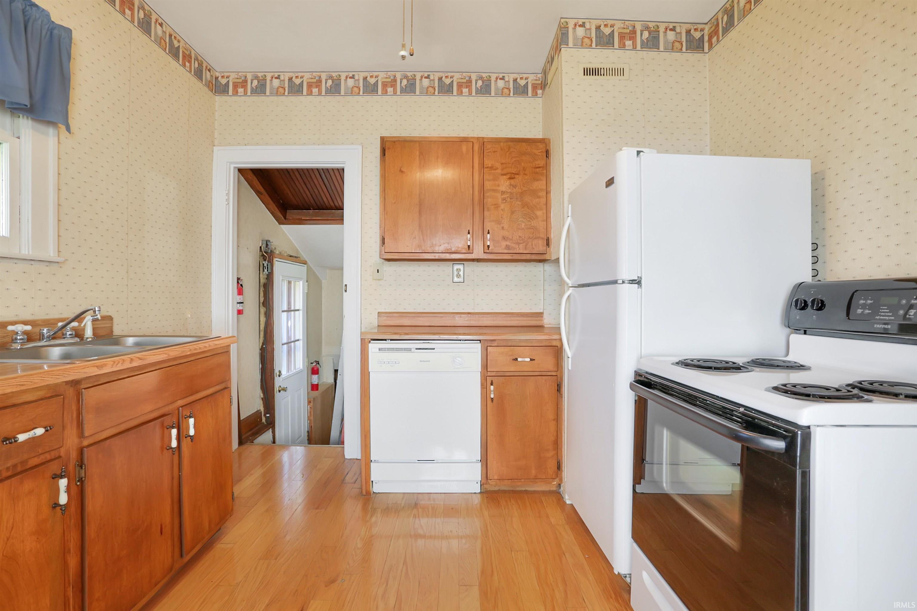 2519 N Heidelbach Avenue