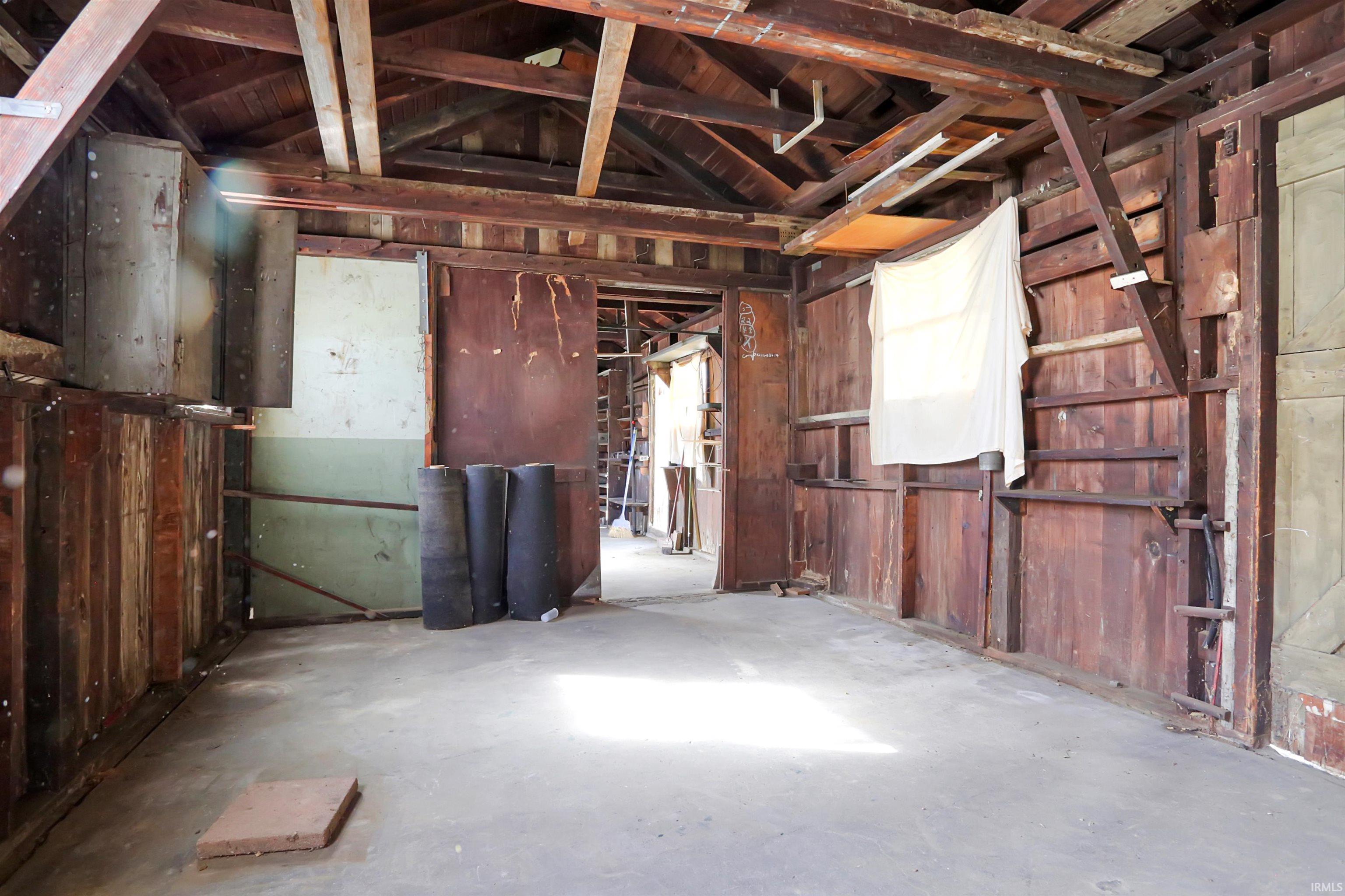 2519 N Heidelbach Avenue