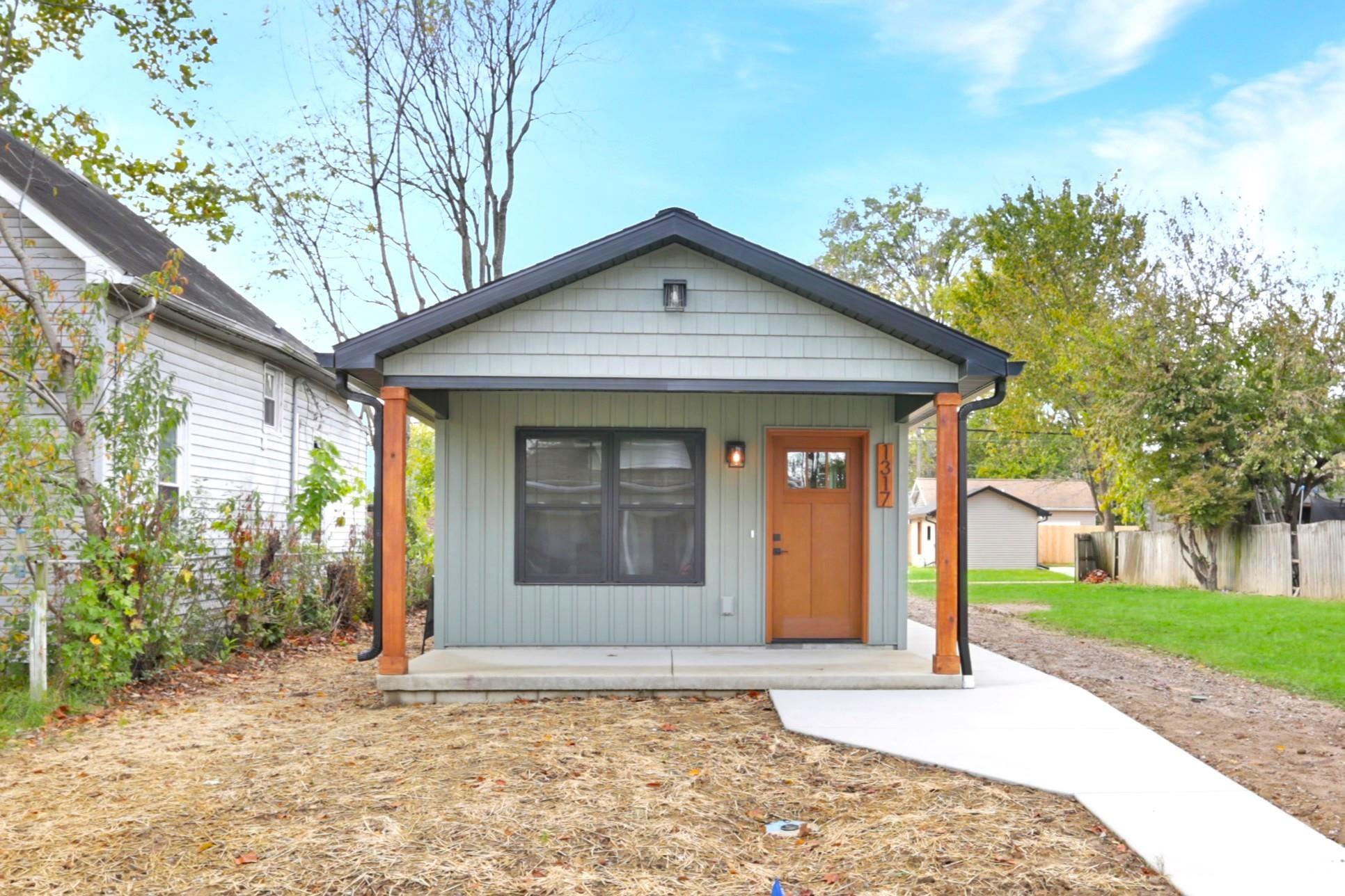 1317 S Linwood Avenue