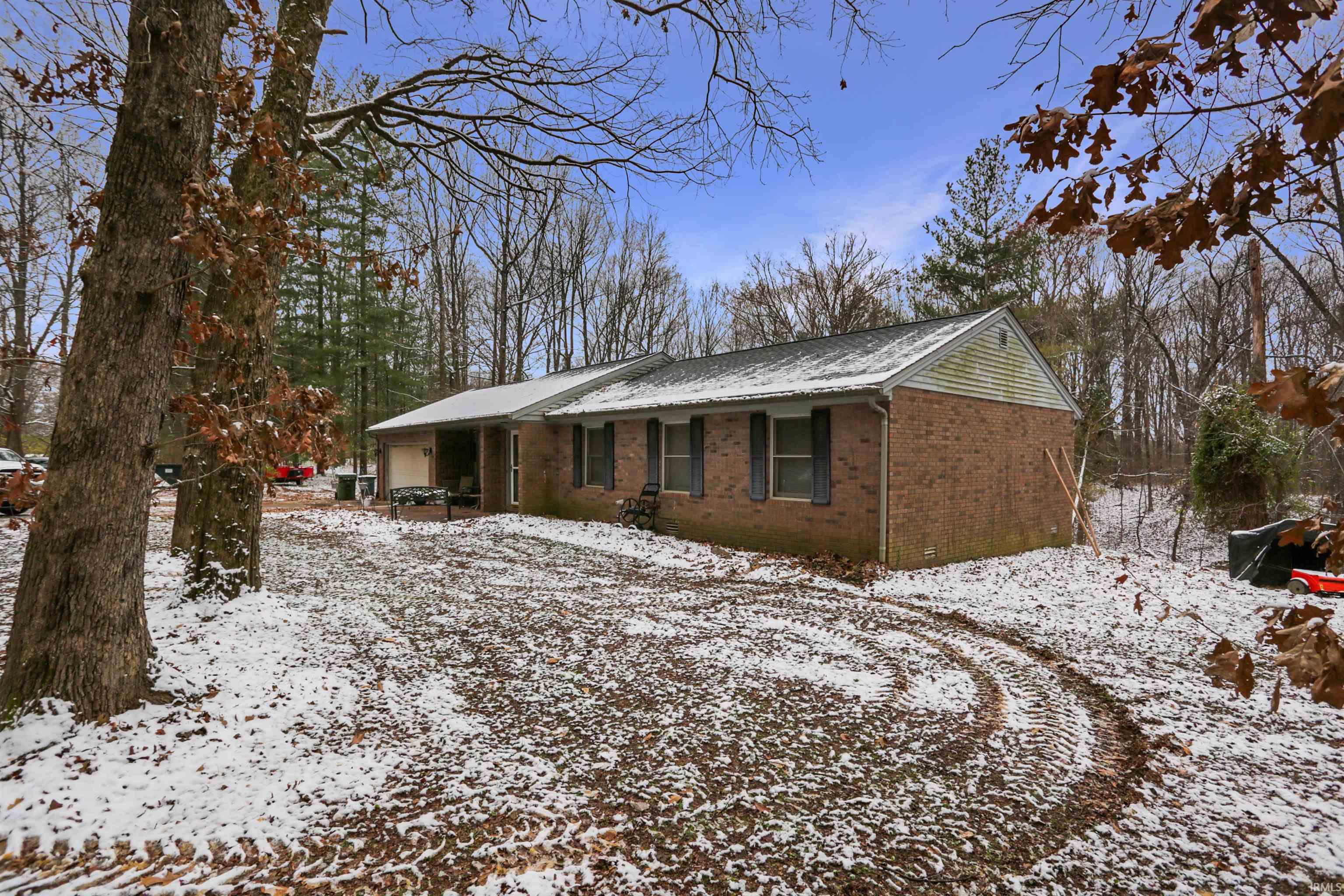 10100 Hillview Drive