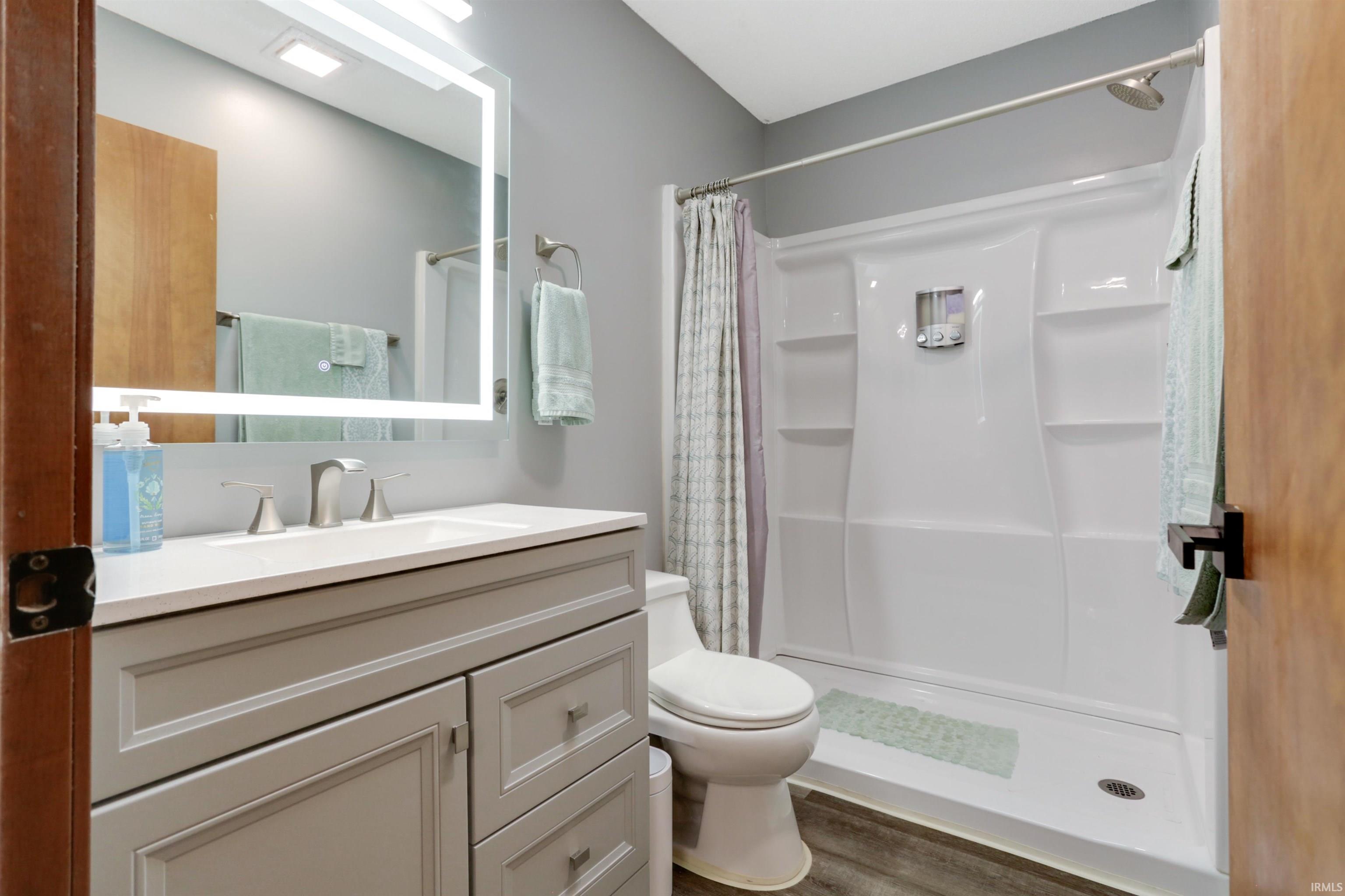 10100 Hillview Drive