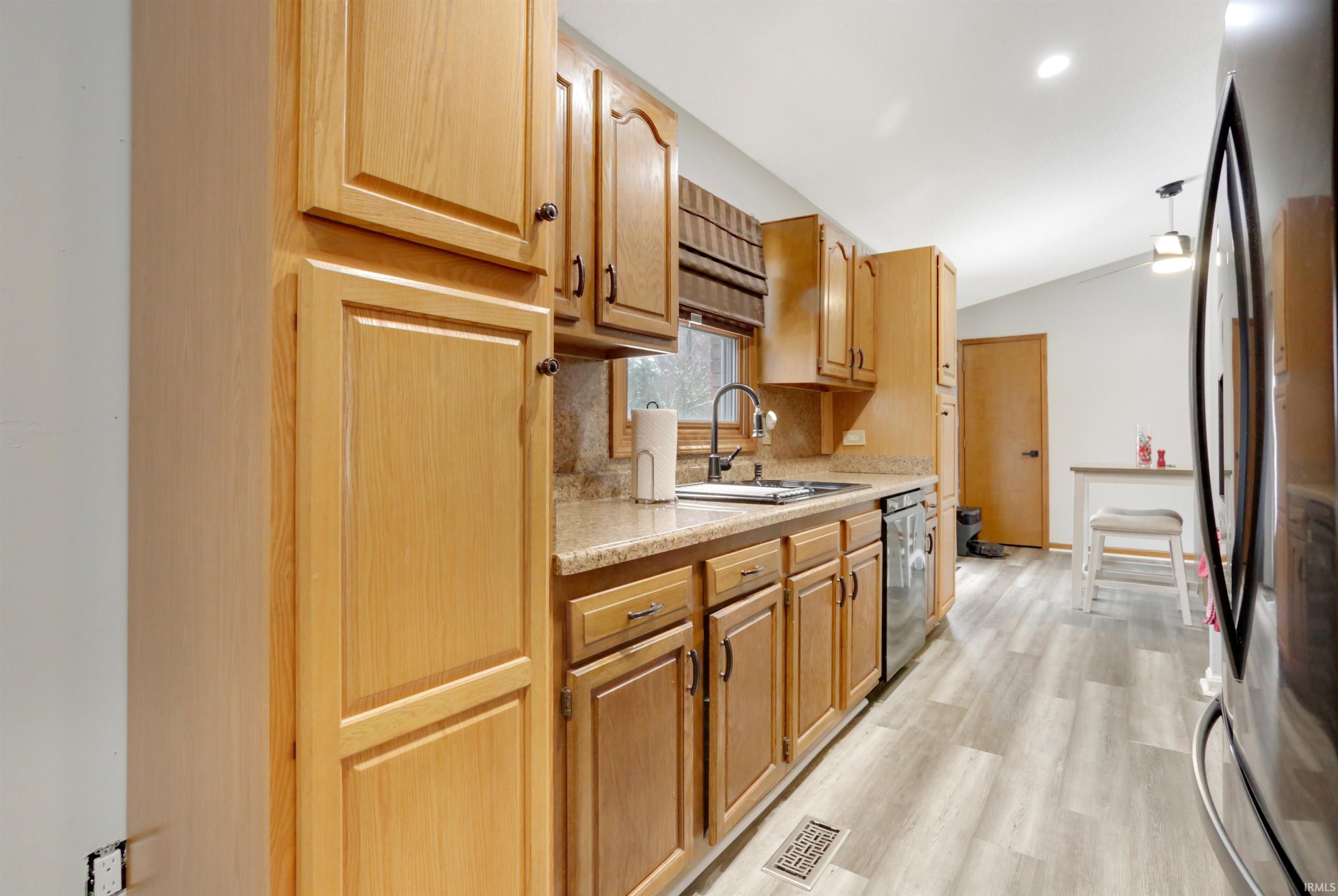 10100 Hillview Drive