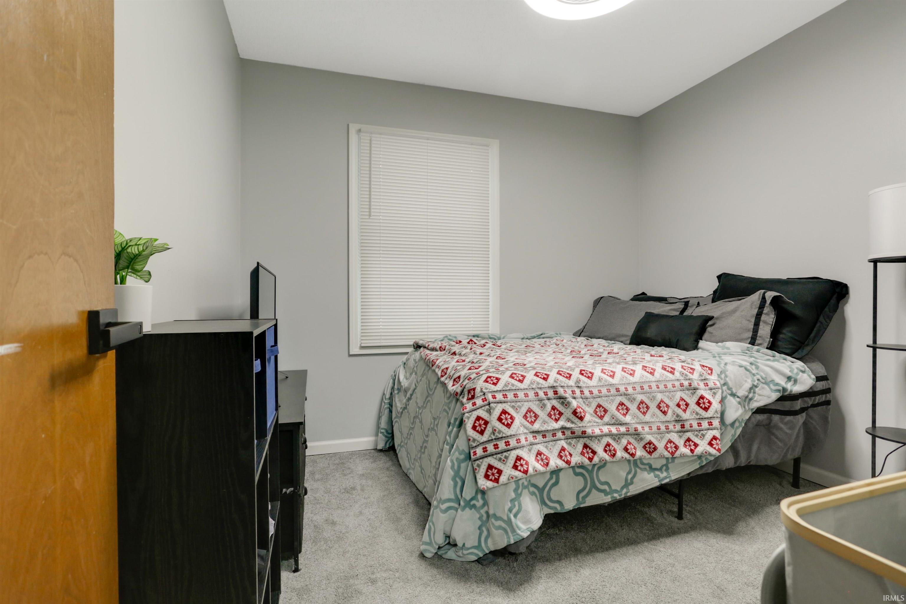 10100 Hillview Drive