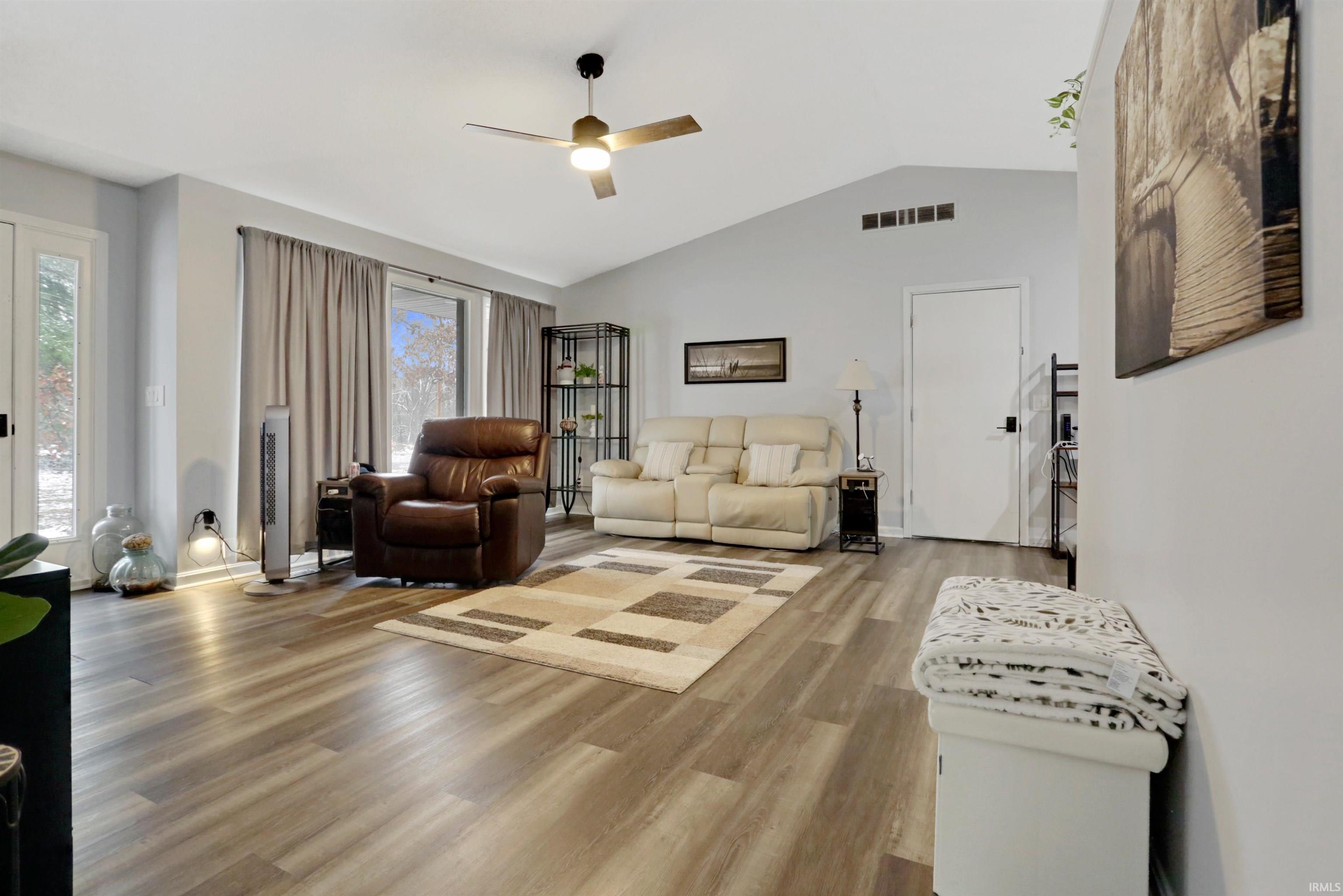 10100 Hillview Drive