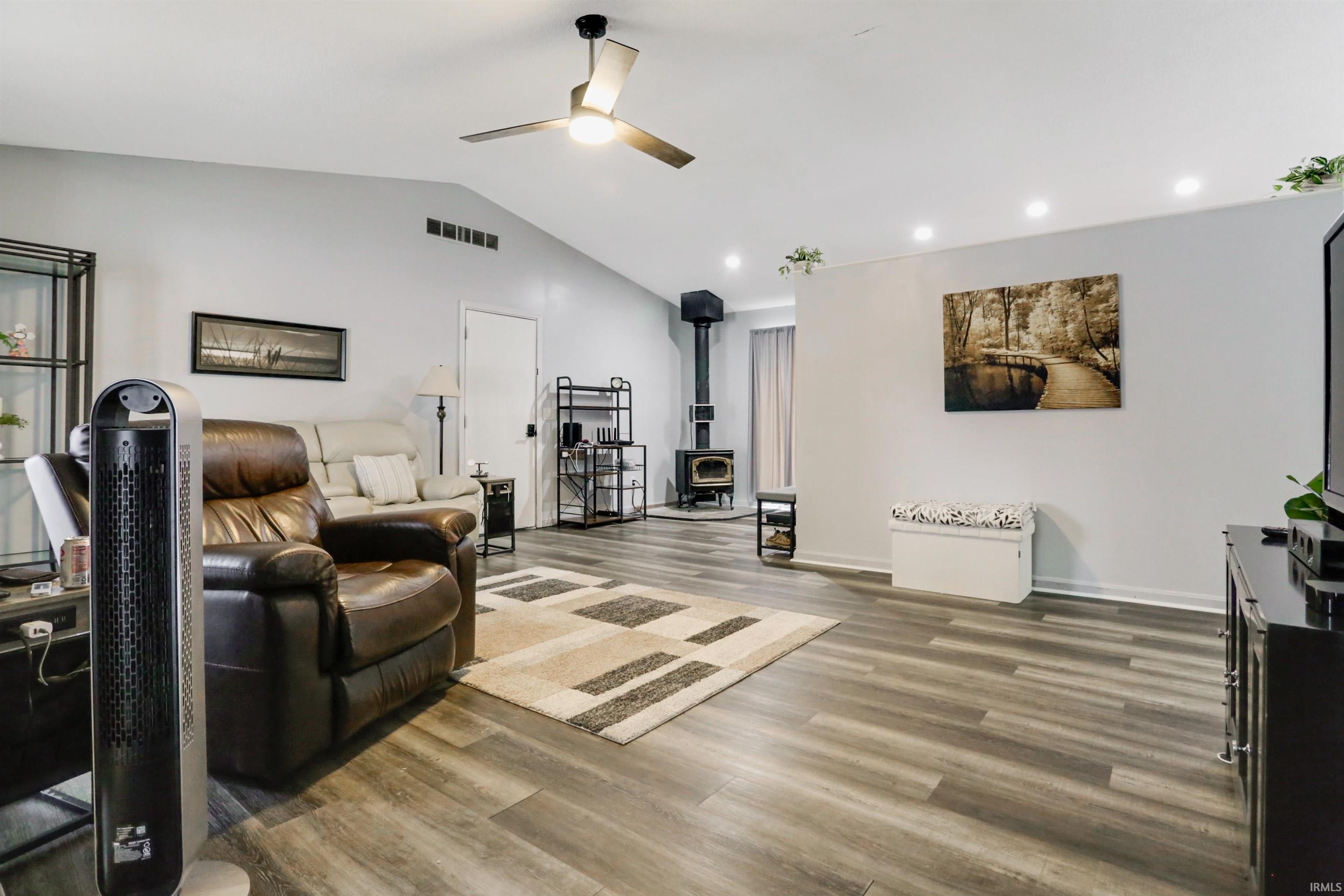 10100 Hillview Drive