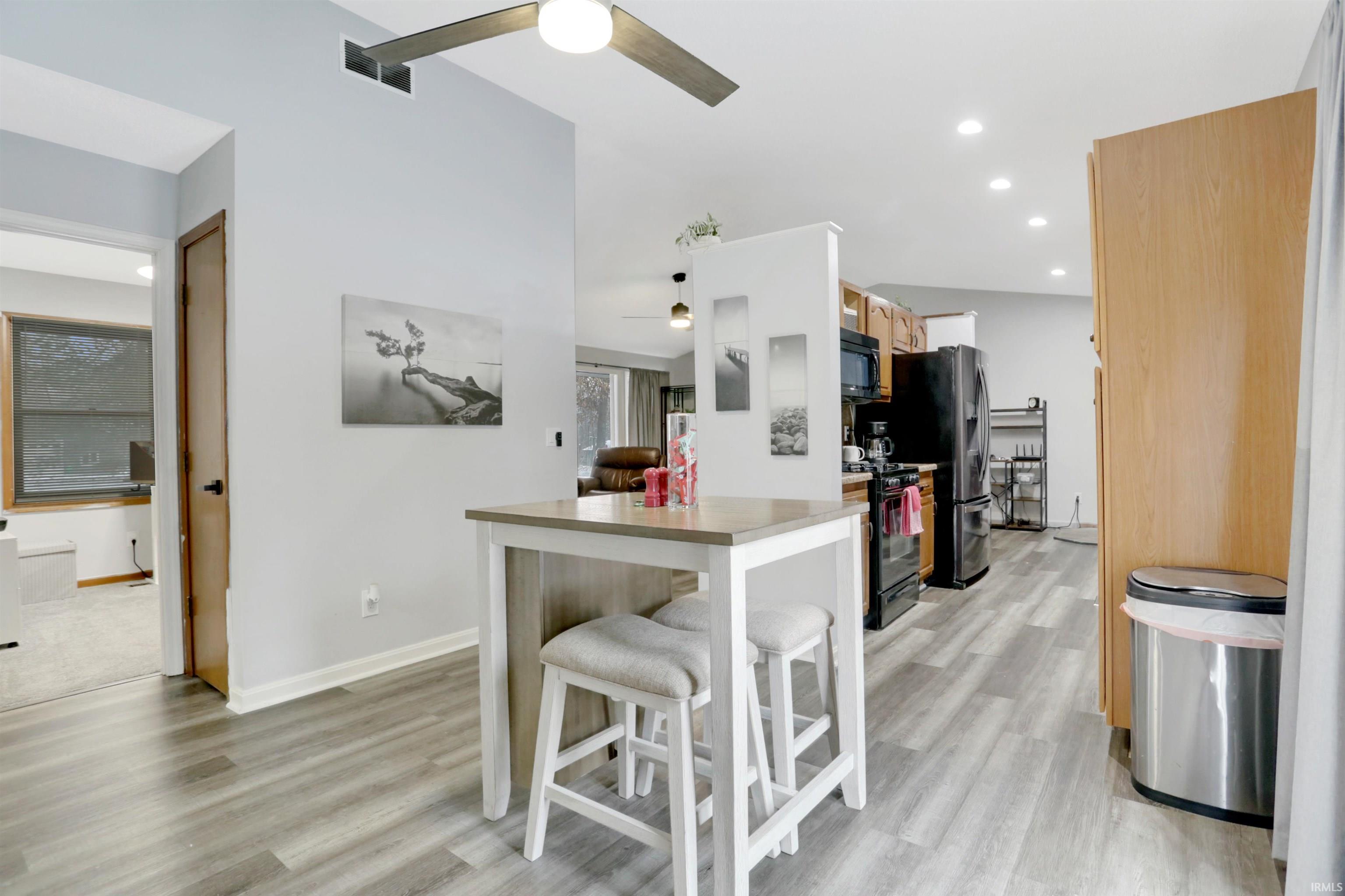 10100 Hillview Drive