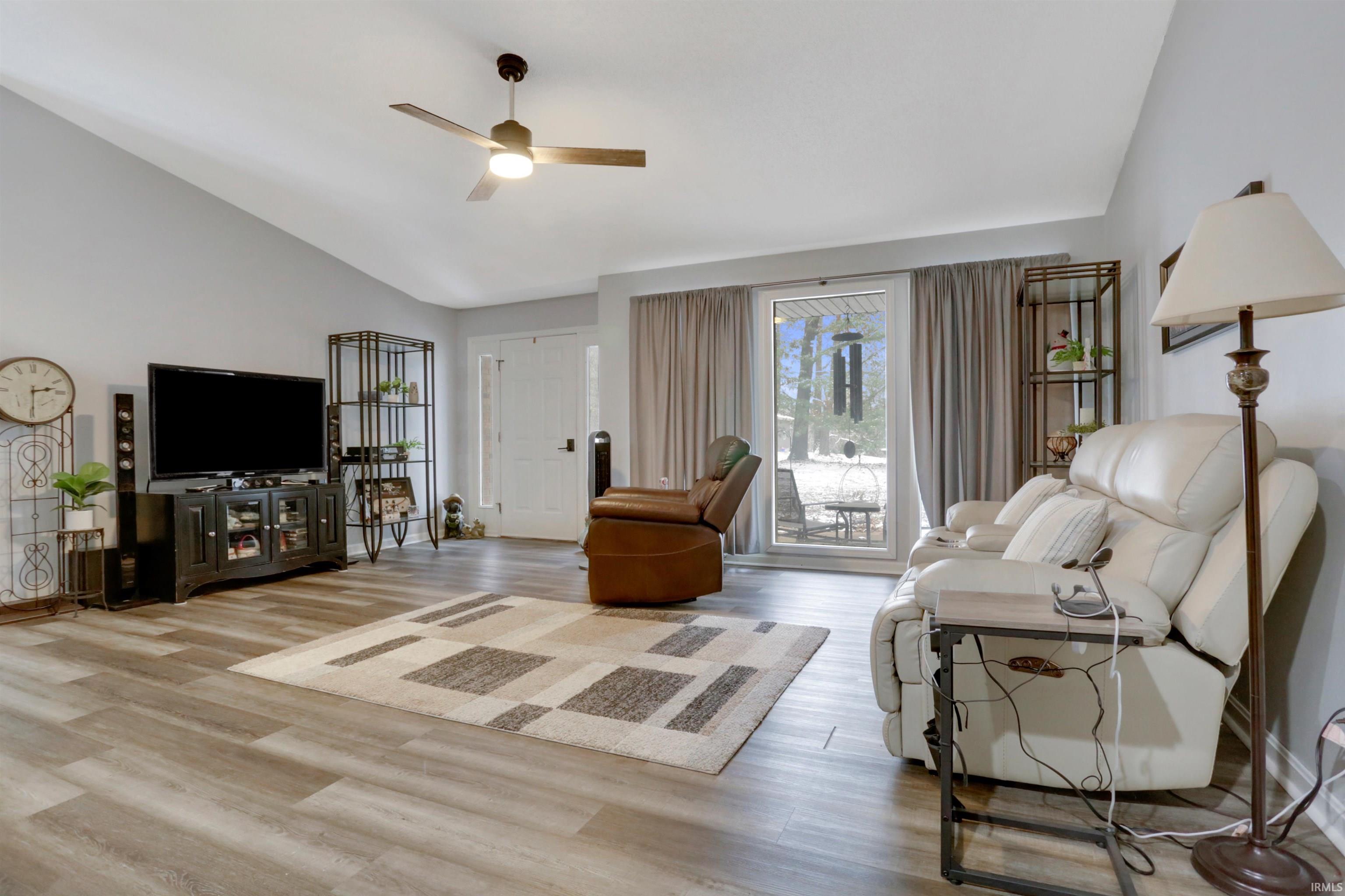 10100 Hillview Drive