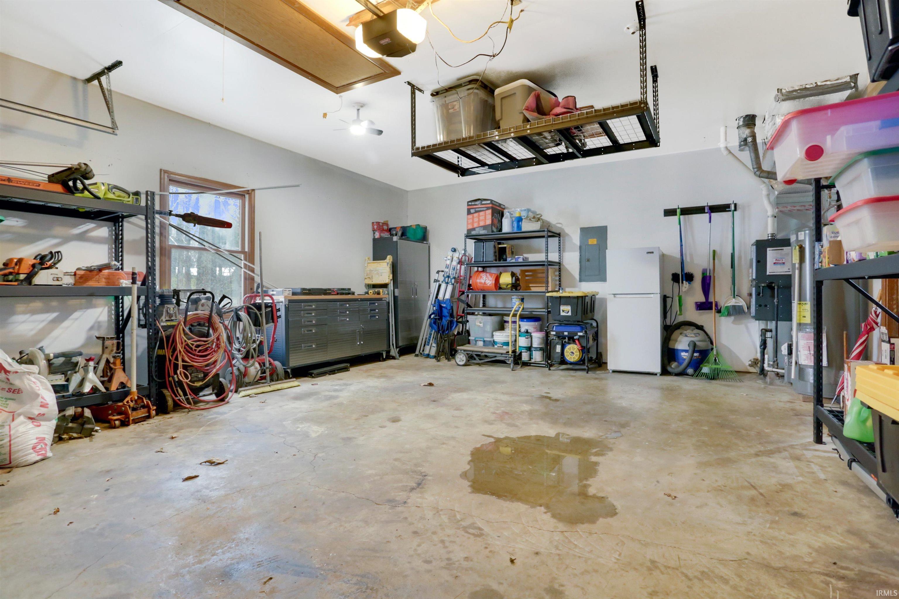 10100 Hillview Drive