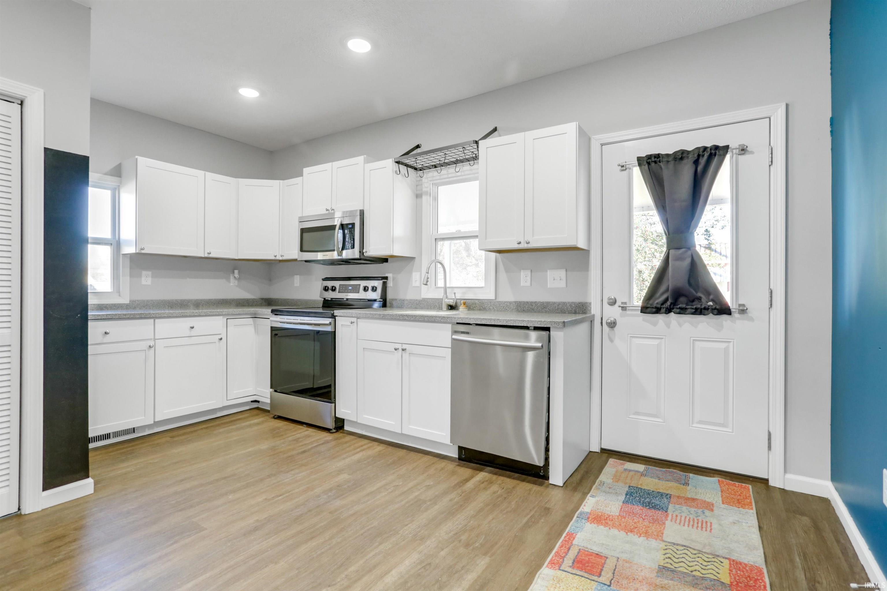 1822 Hollywood Avenue