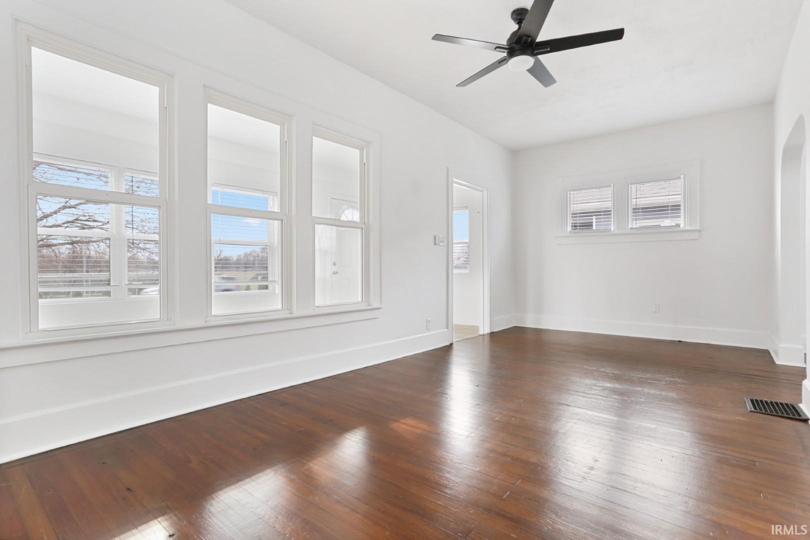 1566 E Morgan Avenue