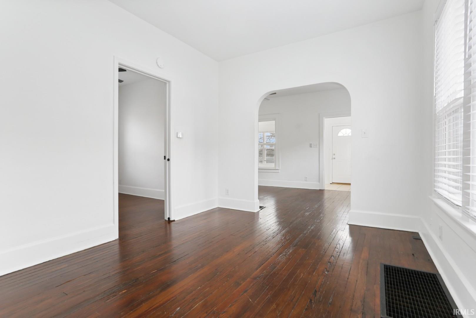 1566 E Morgan Avenue