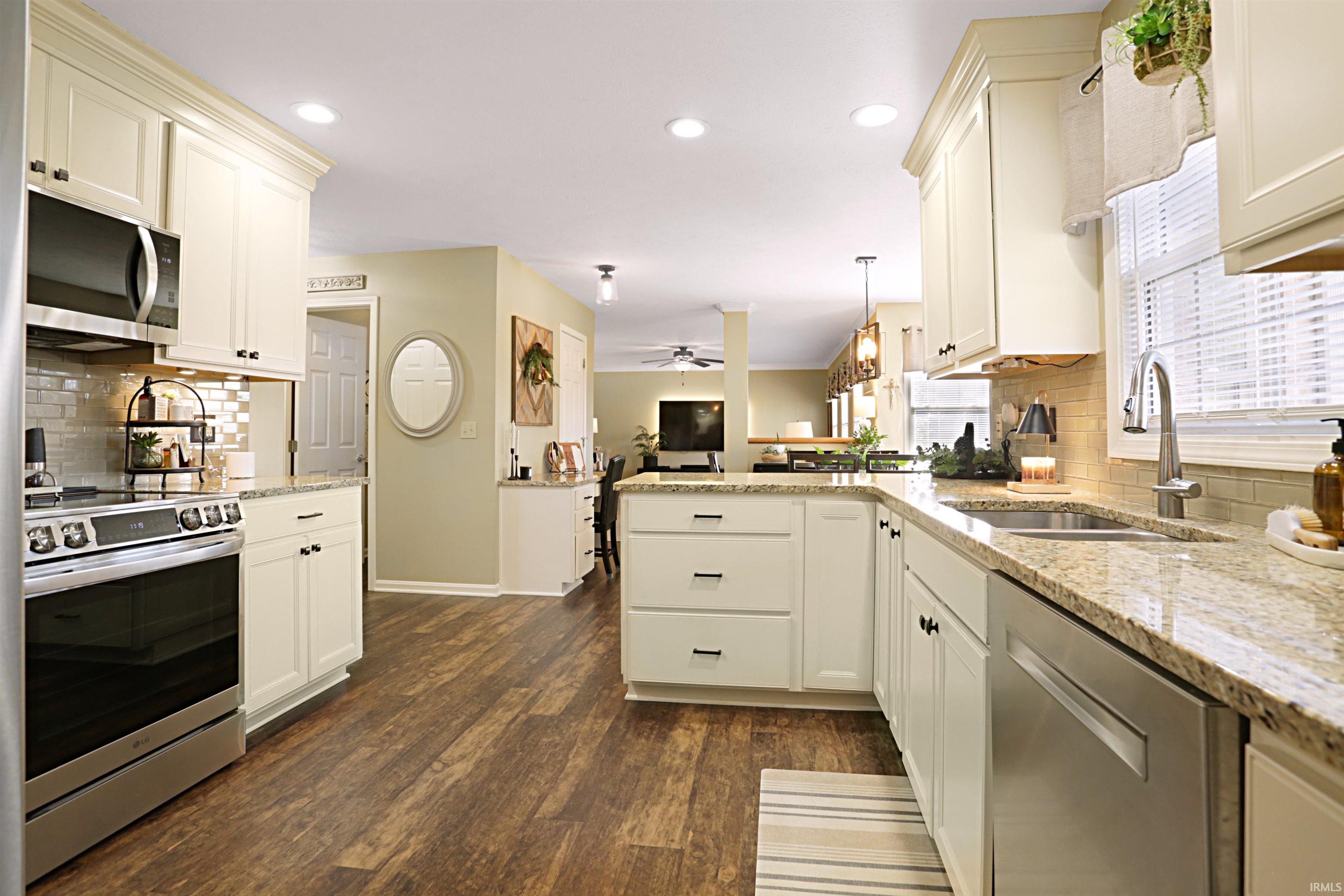 6055 Hillbrook Court