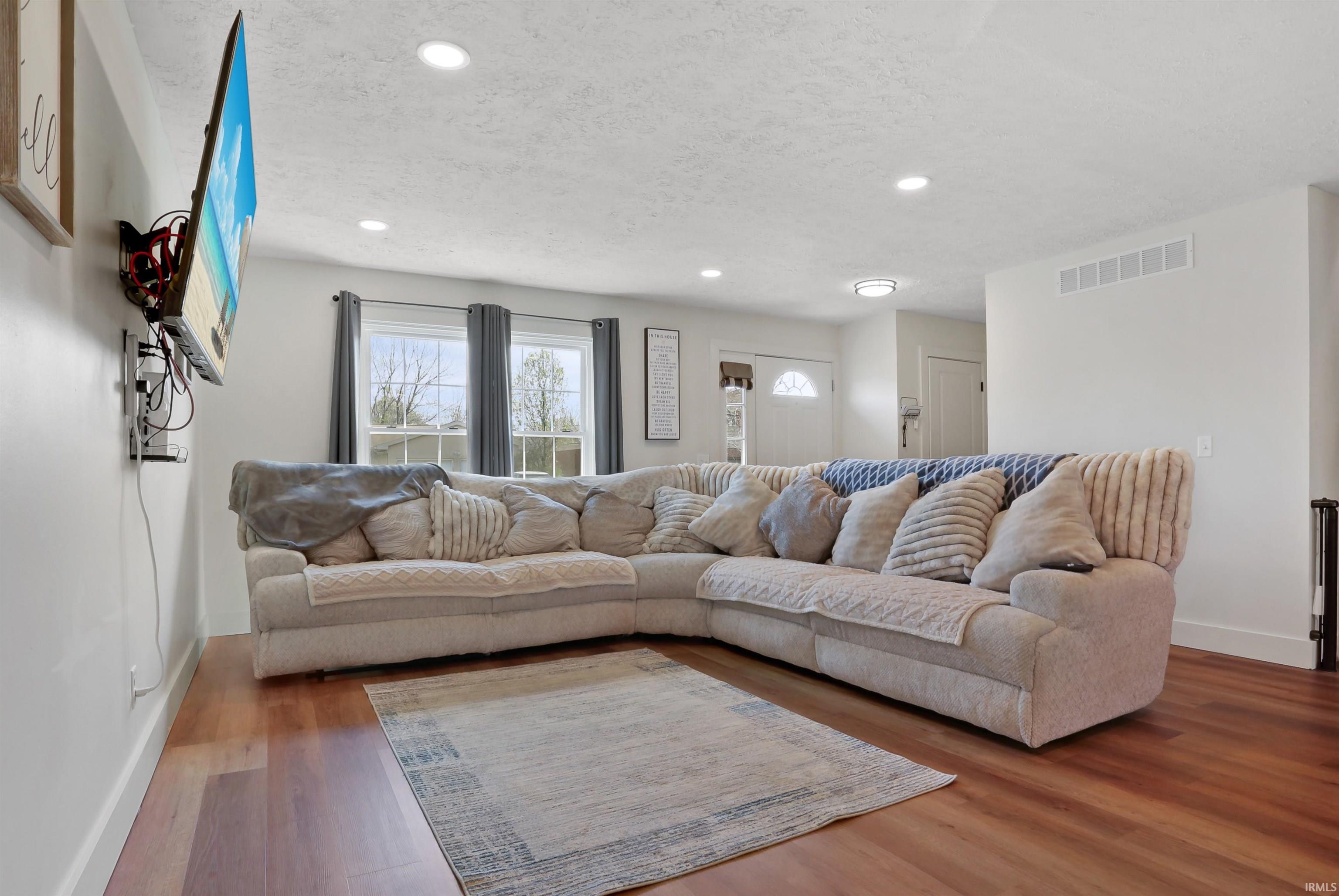 655 Bonnie View Drive