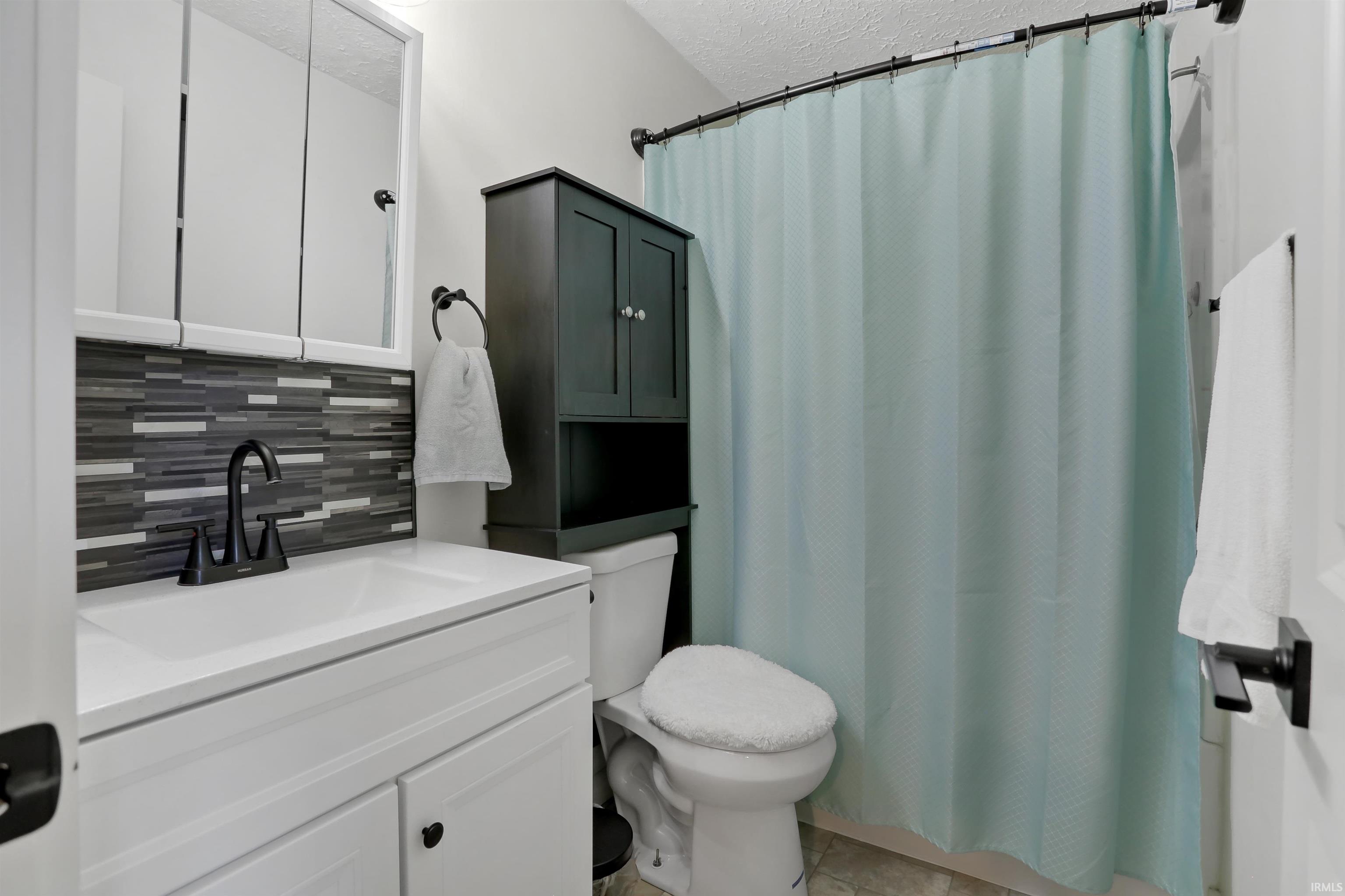 655 Bonnie View Drive