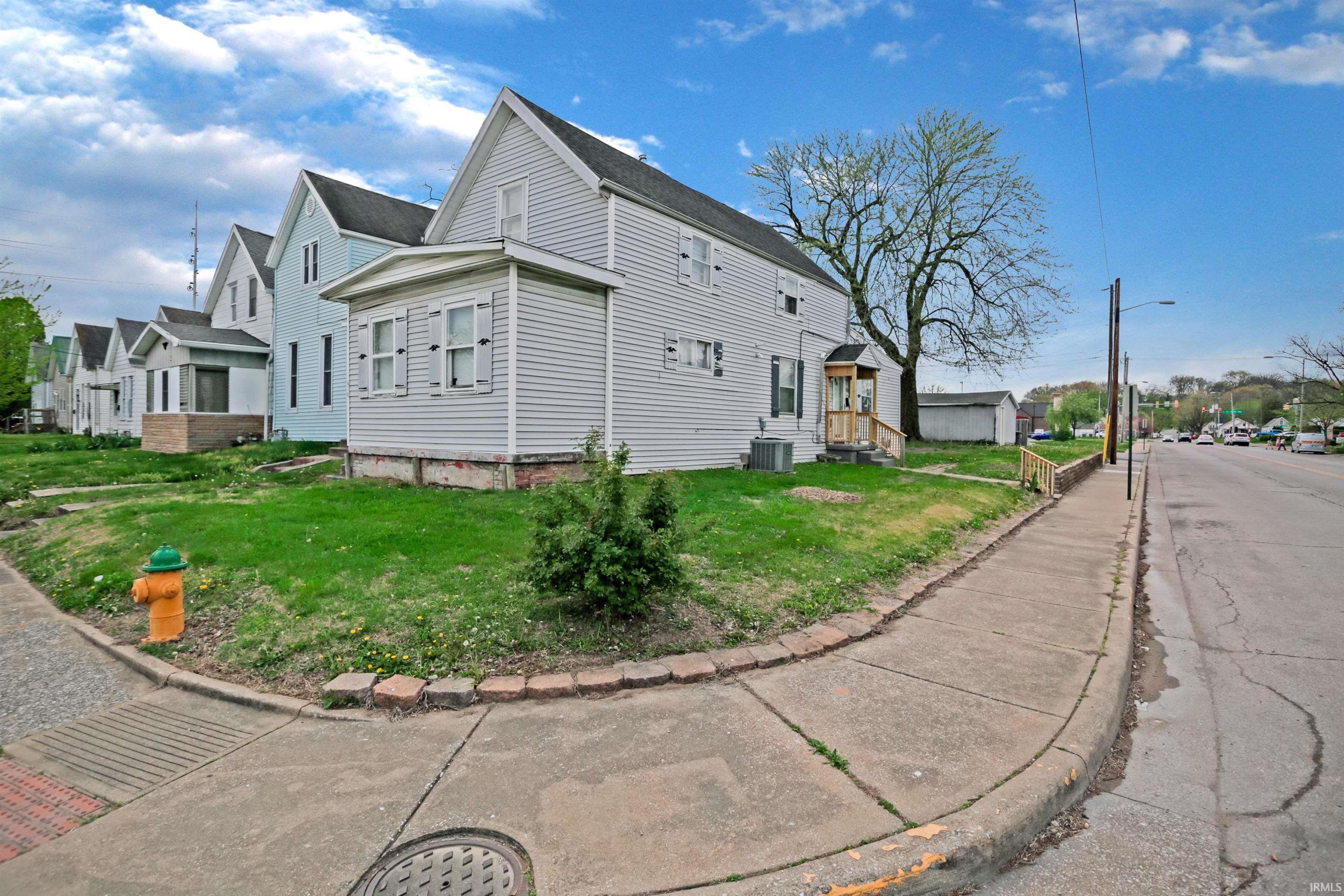 618 N Twelfth Avenue