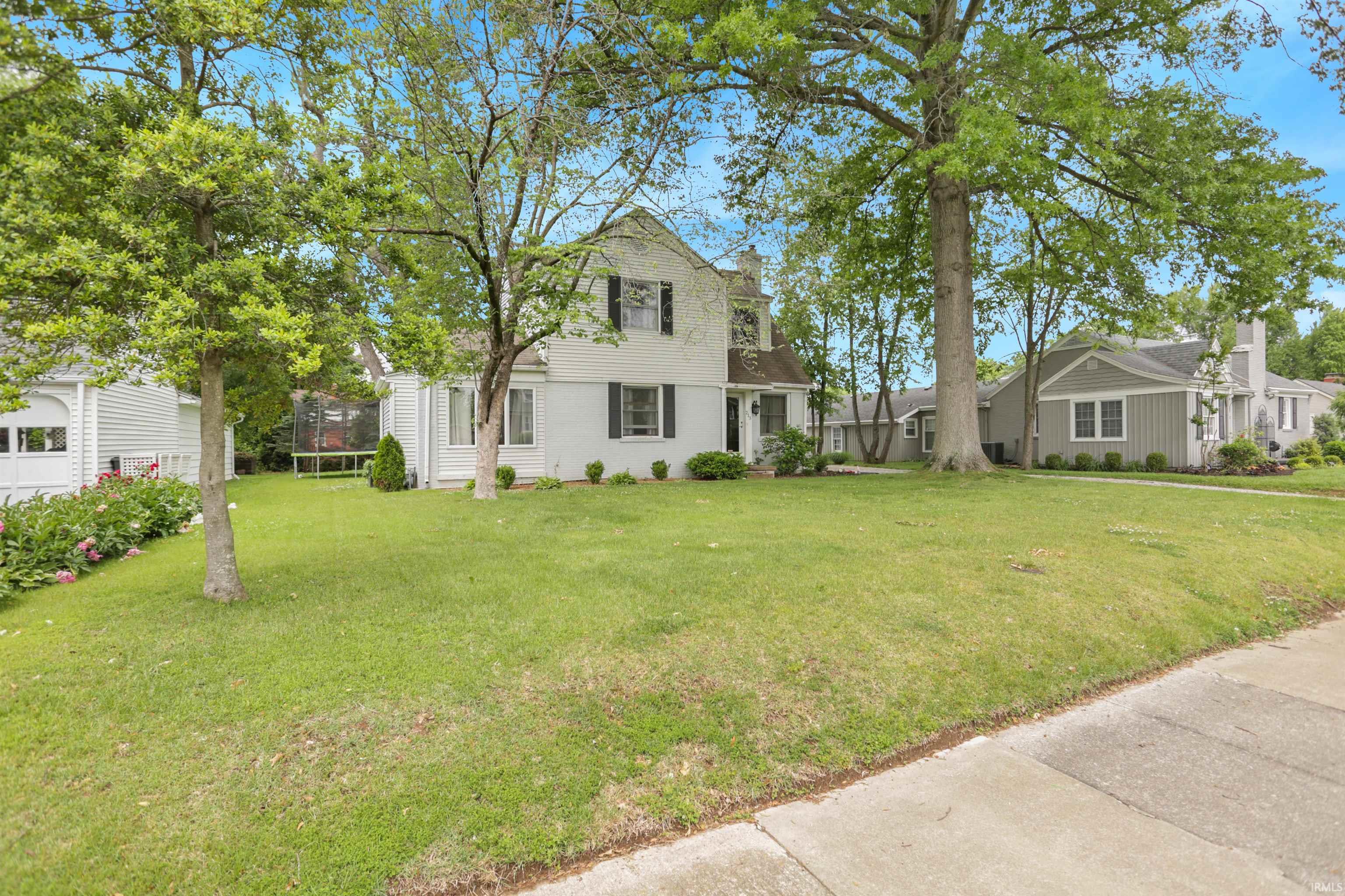 213 S Fairlawn Avenue