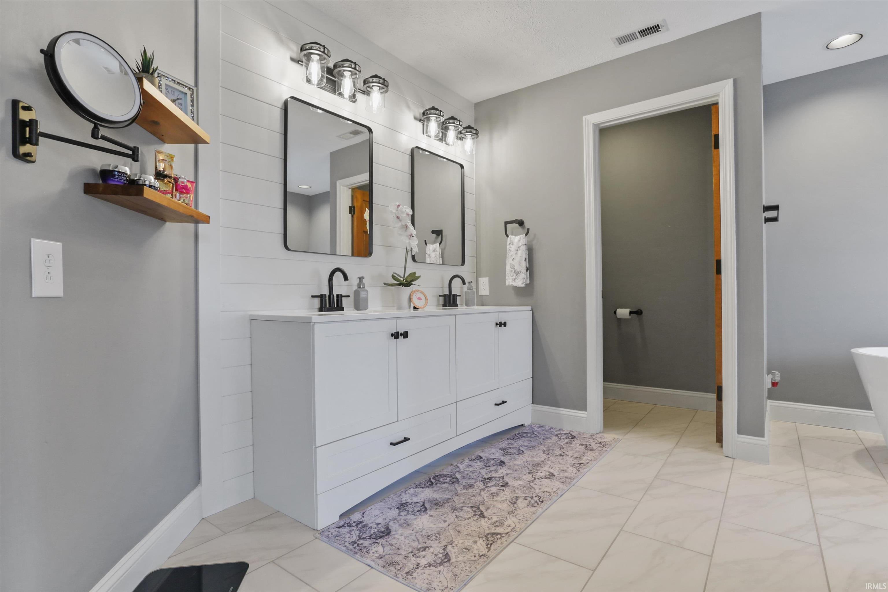 3477 Brookfield Drive
