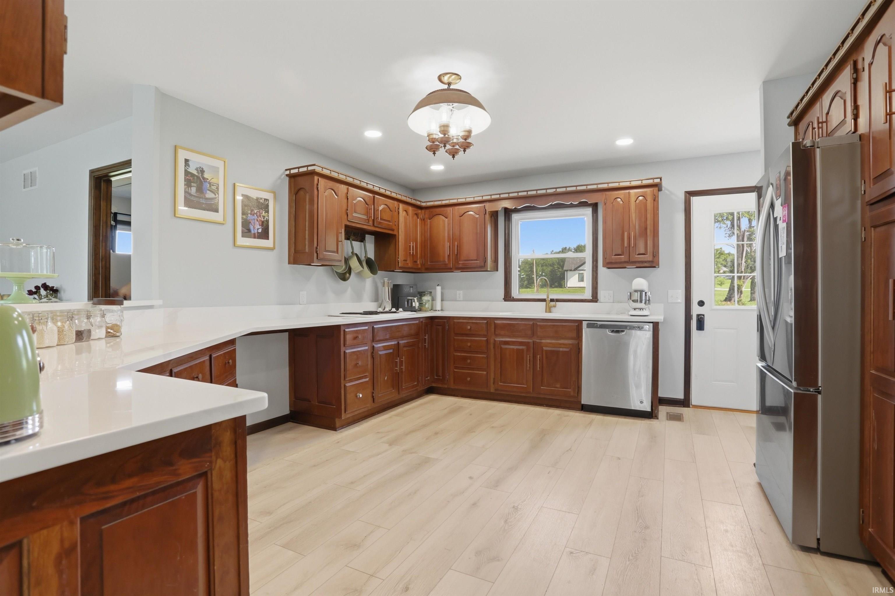 4033 W Turpin Hill Road