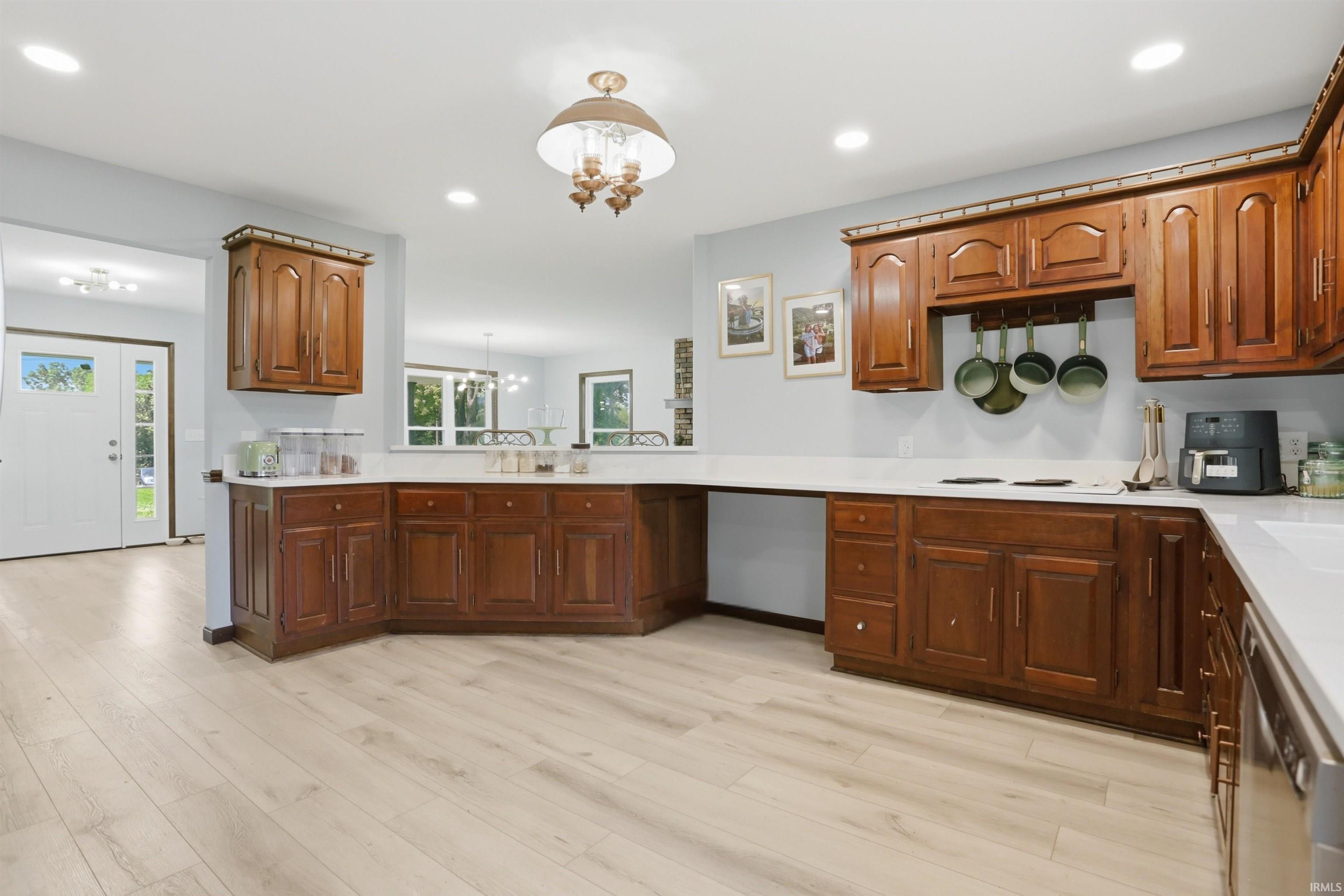 4033 W Turpin Hill Road