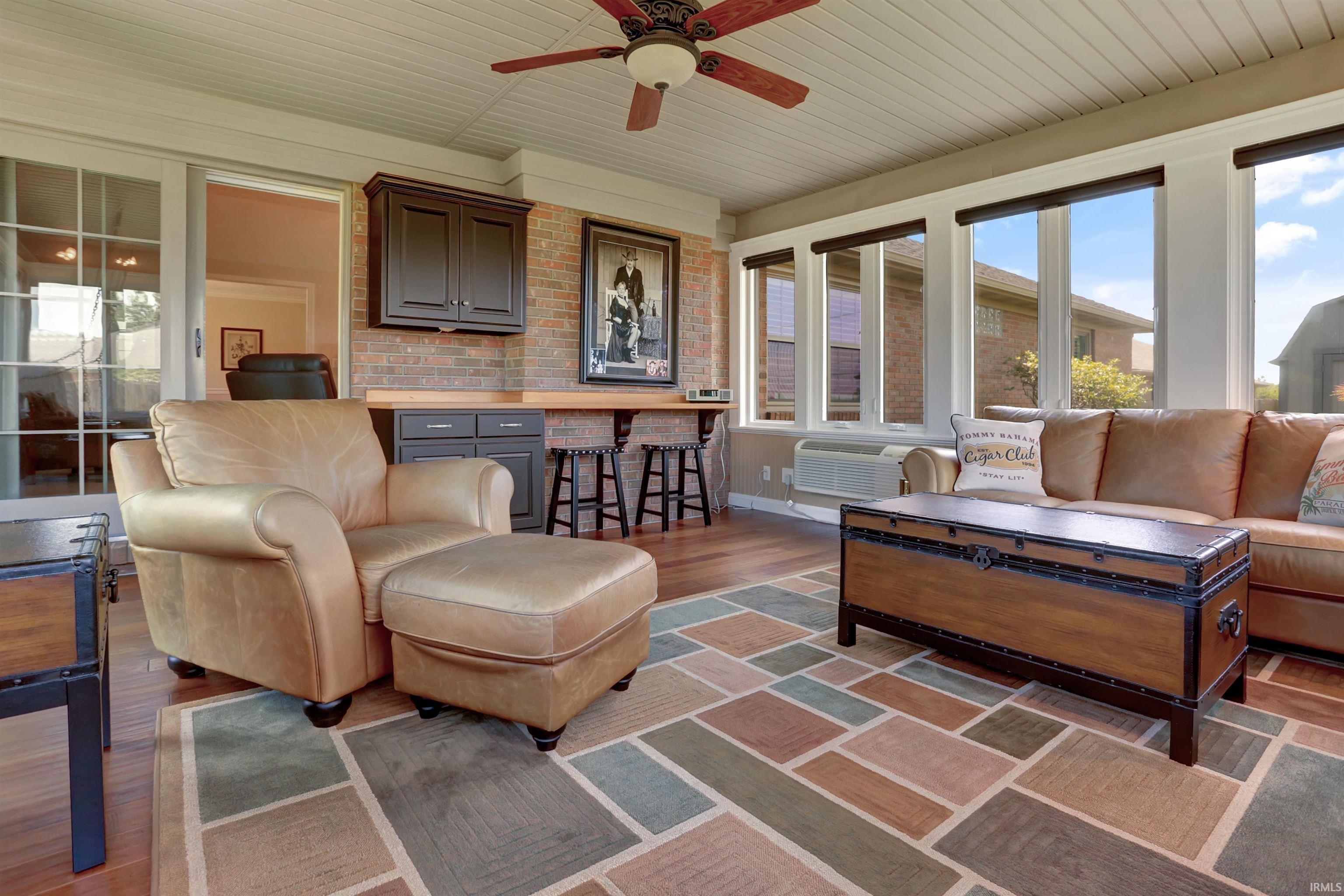 3612 Hartford Place