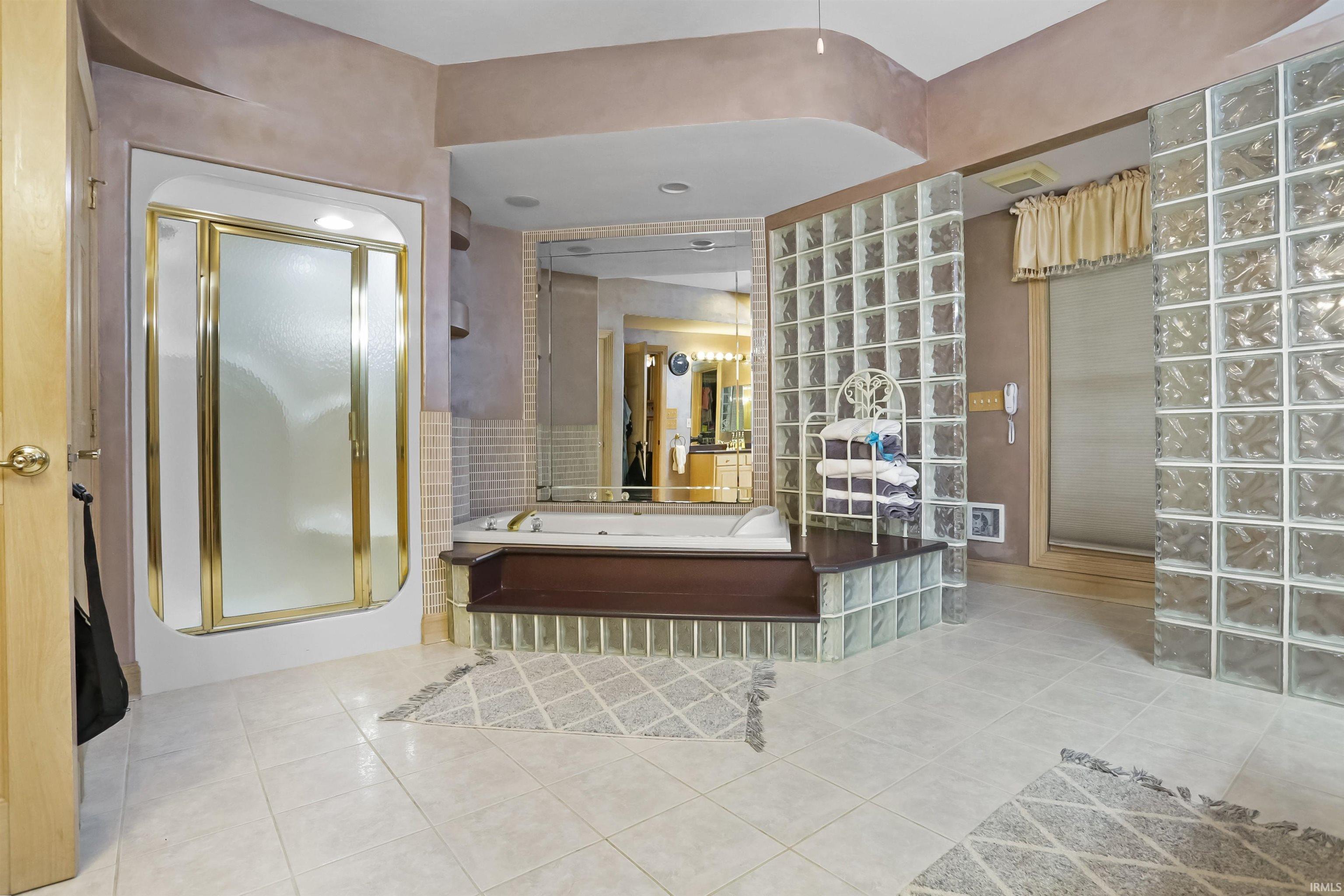 1411 S Center Road