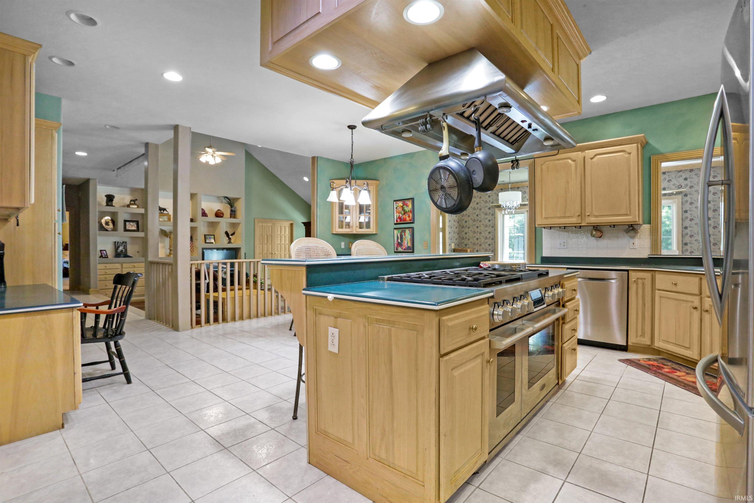 1411 S Center Road