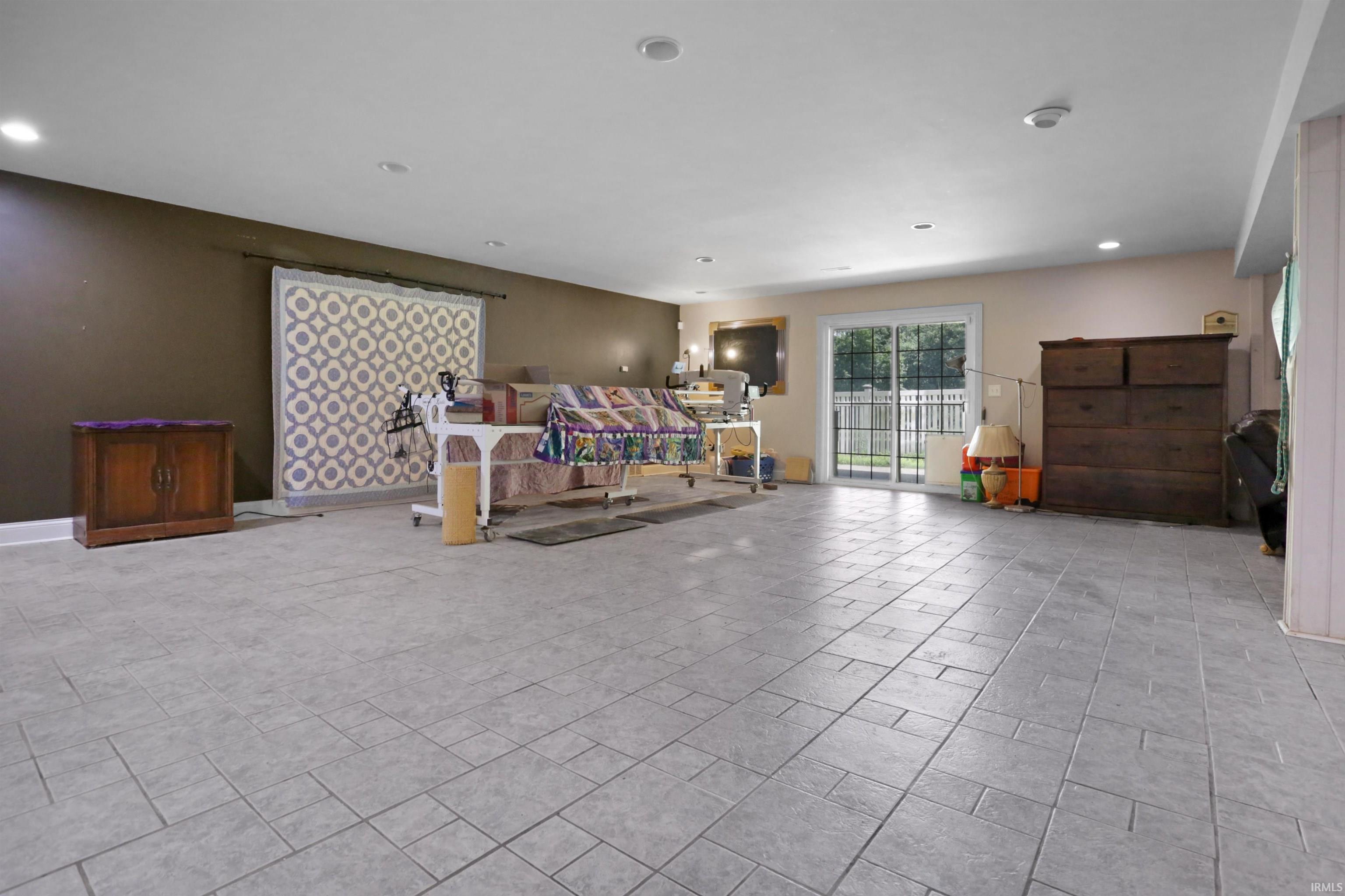 1411 S Center Road