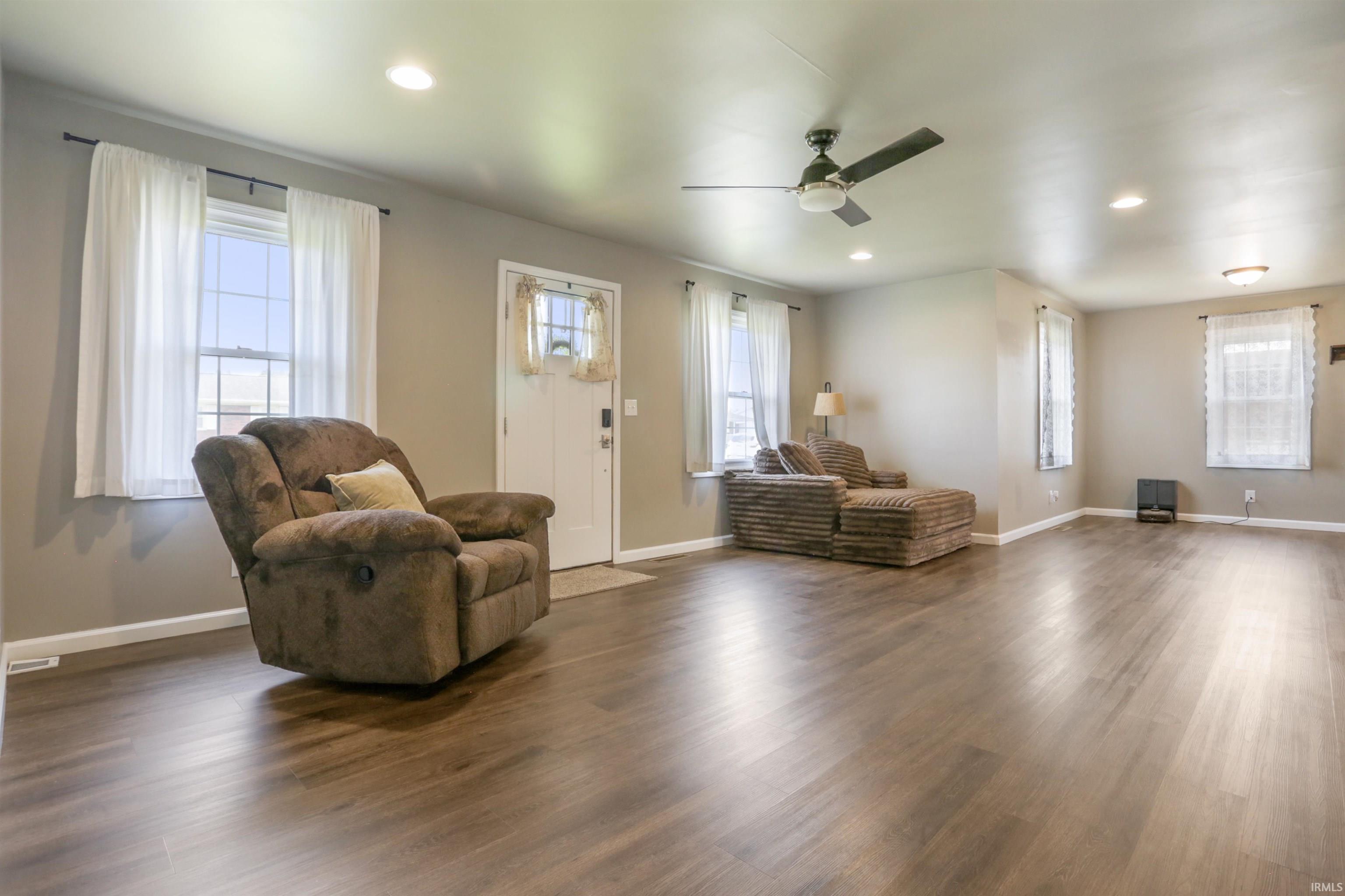 2121 Sheridan Road