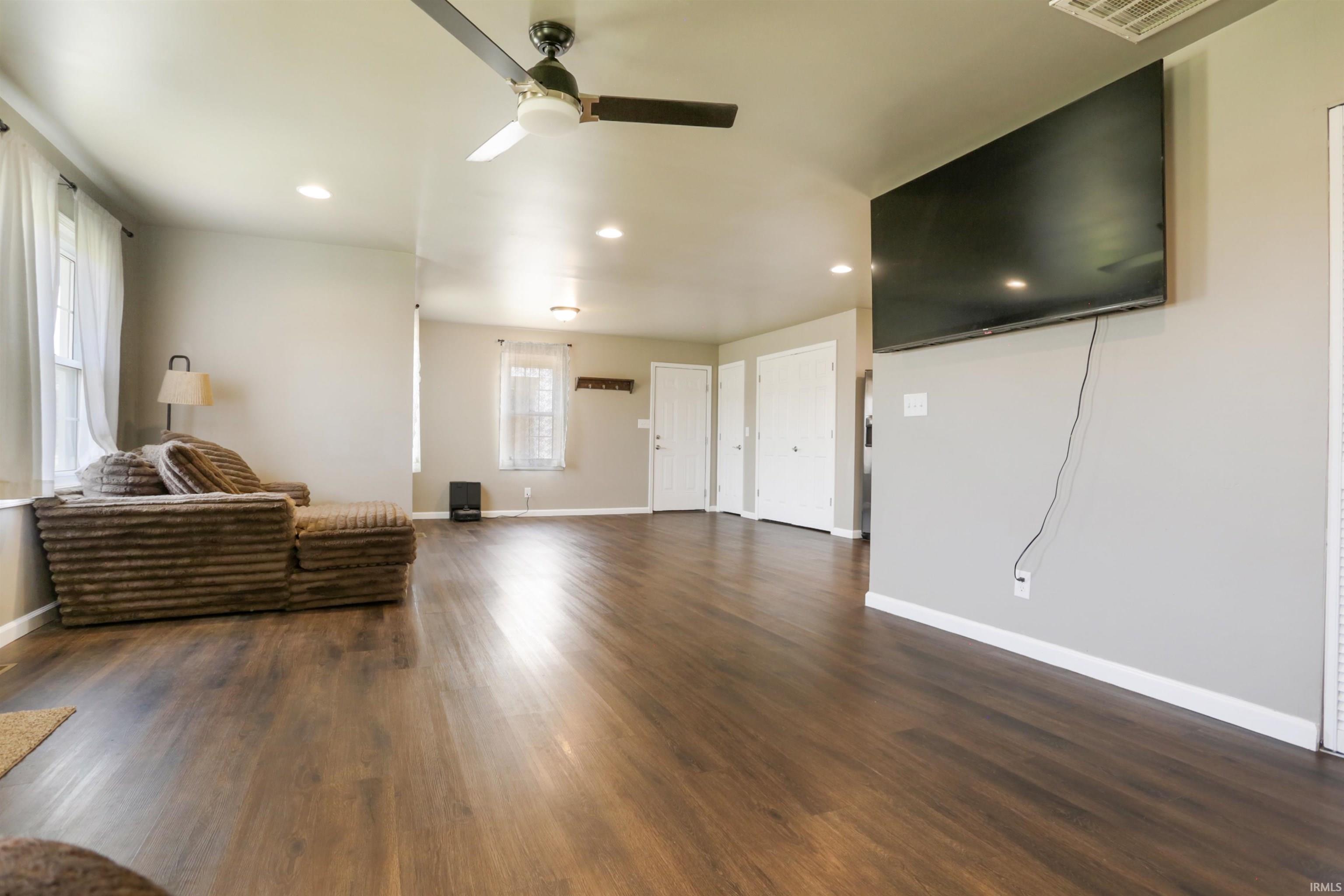 2121 Sheridan Road
