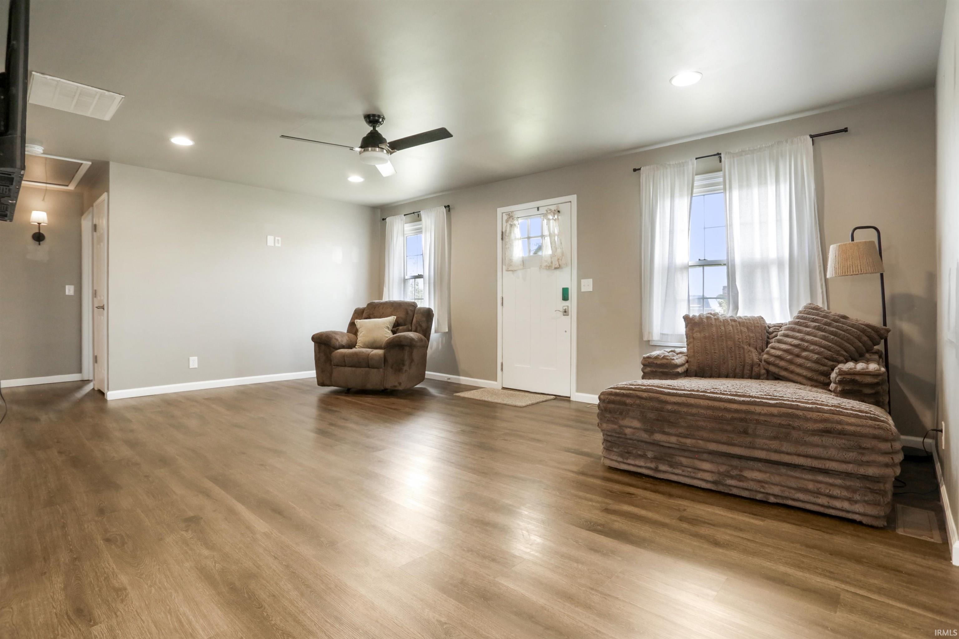 2121 Sheridan Road