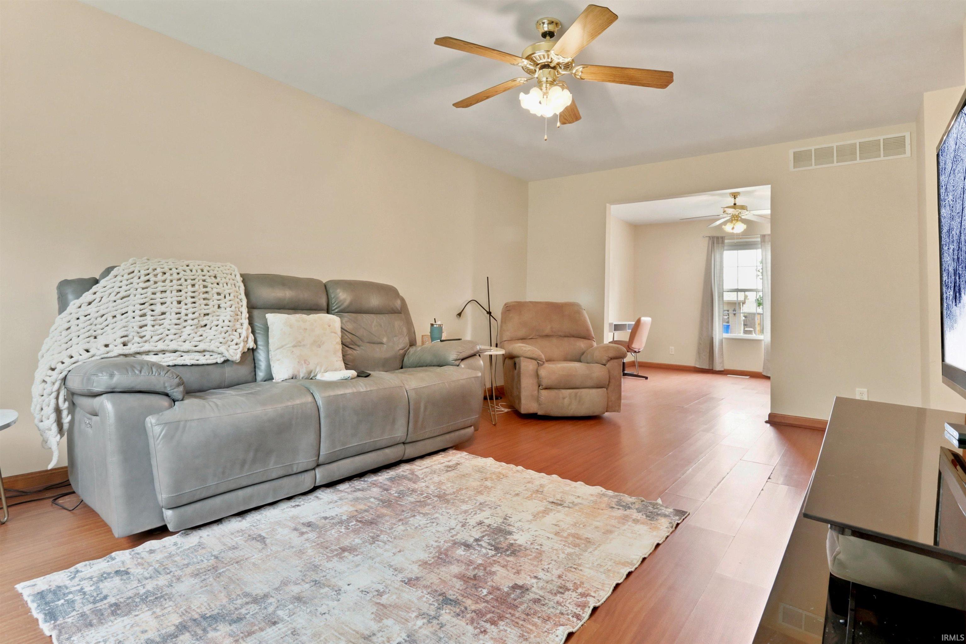 12904 Silverton Court