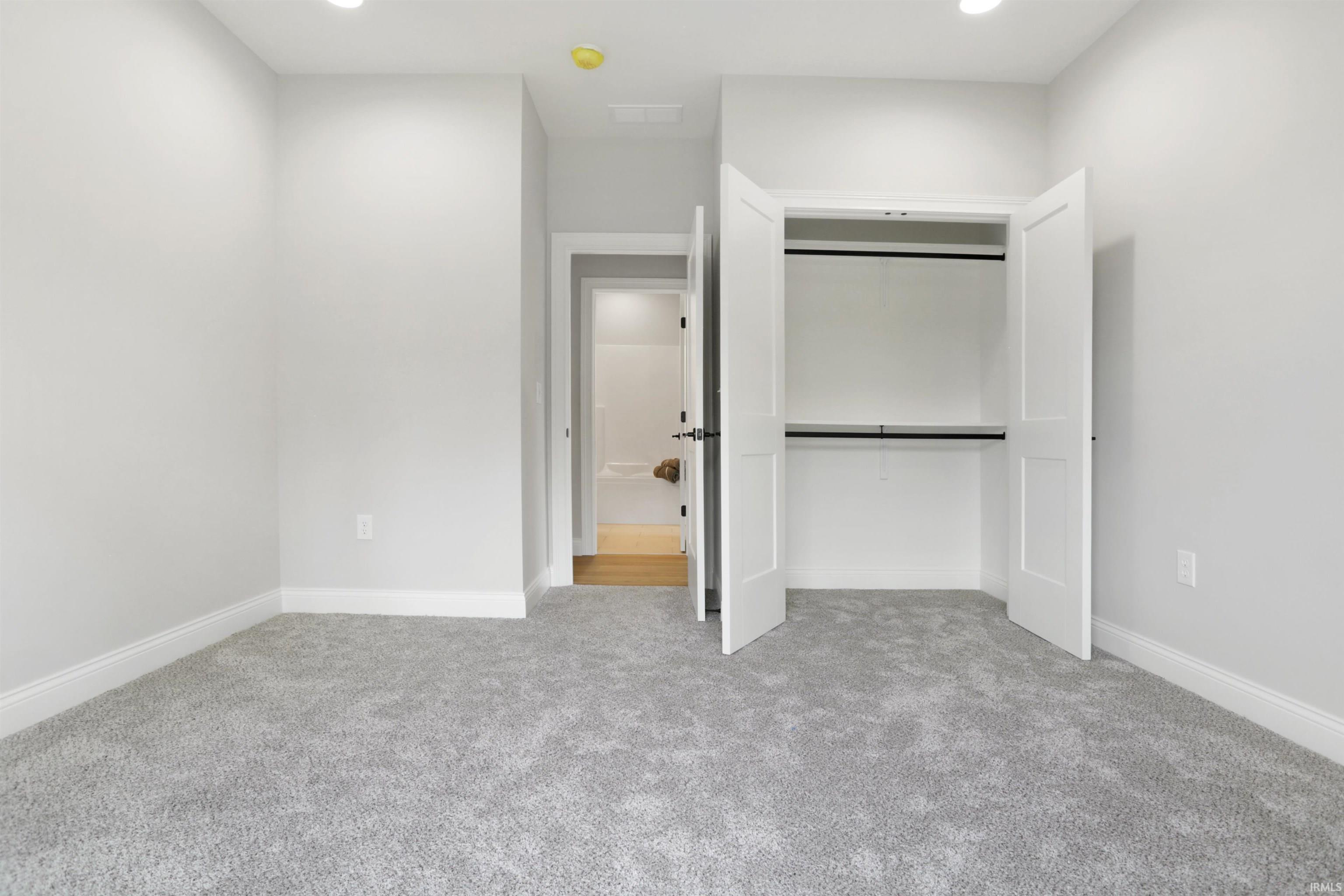 4092 Cottonwood Drive
