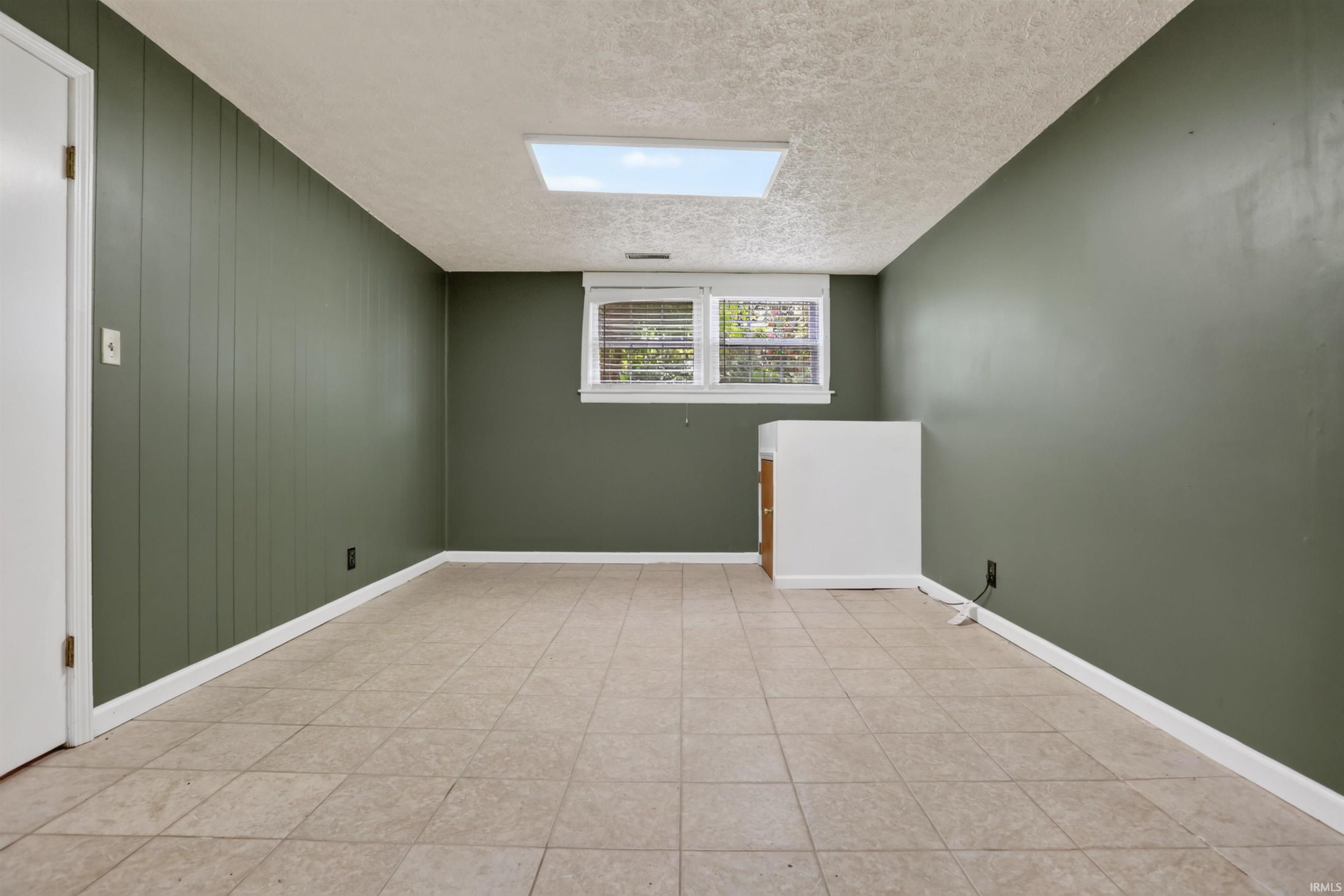 6210 Roger Park Court