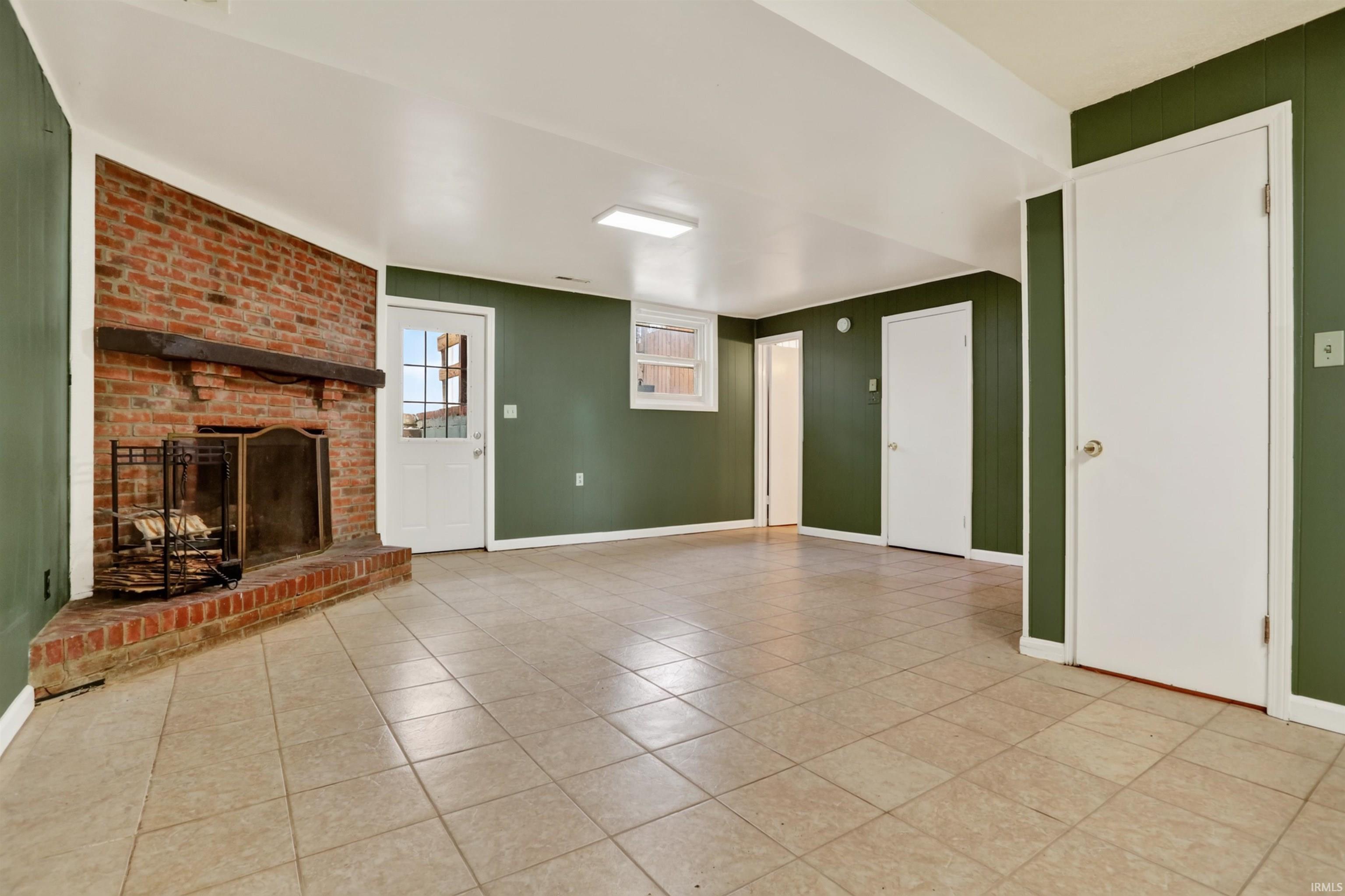 6210 Roger Park Court