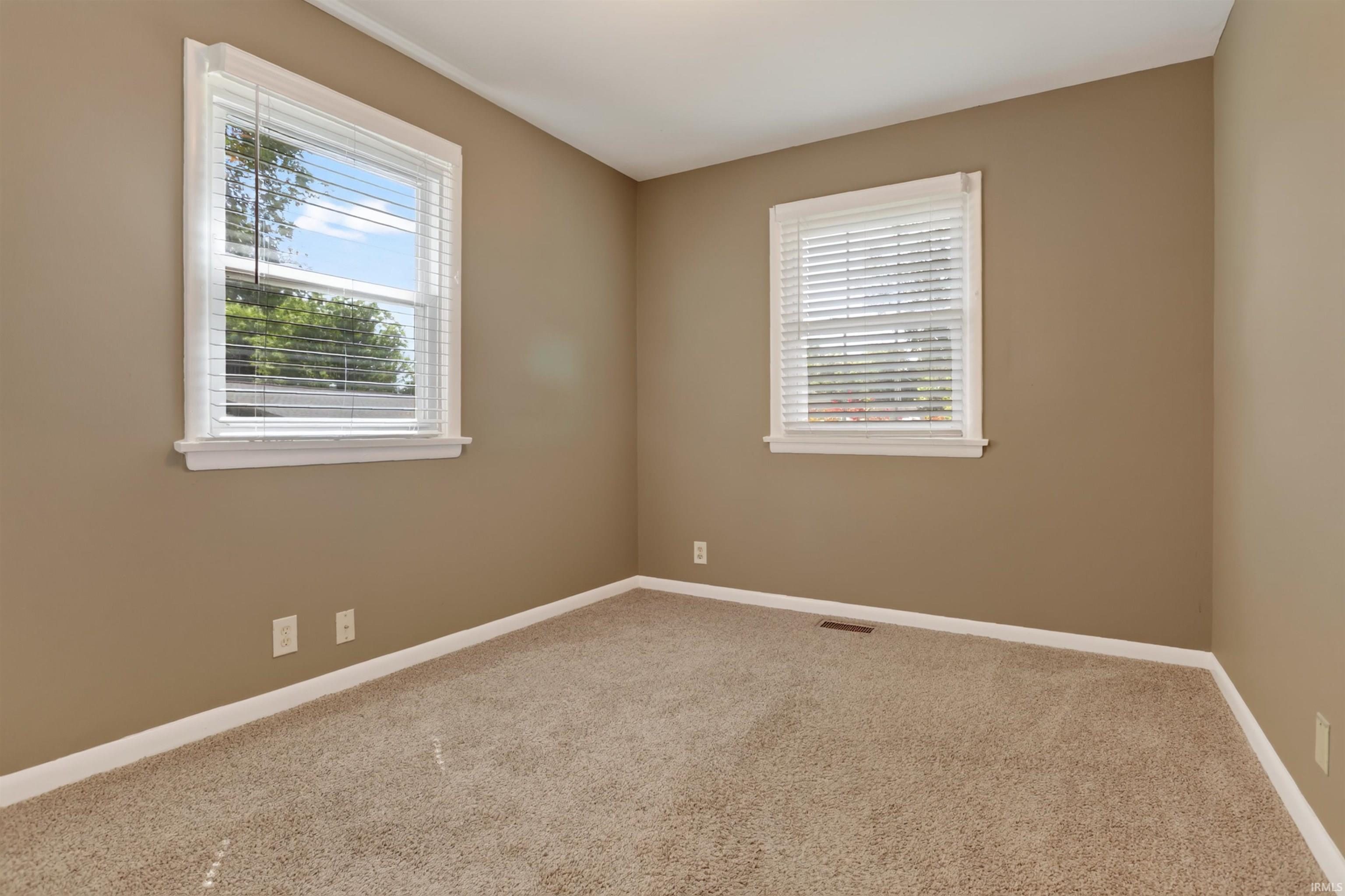 6210 Roger Park Court
