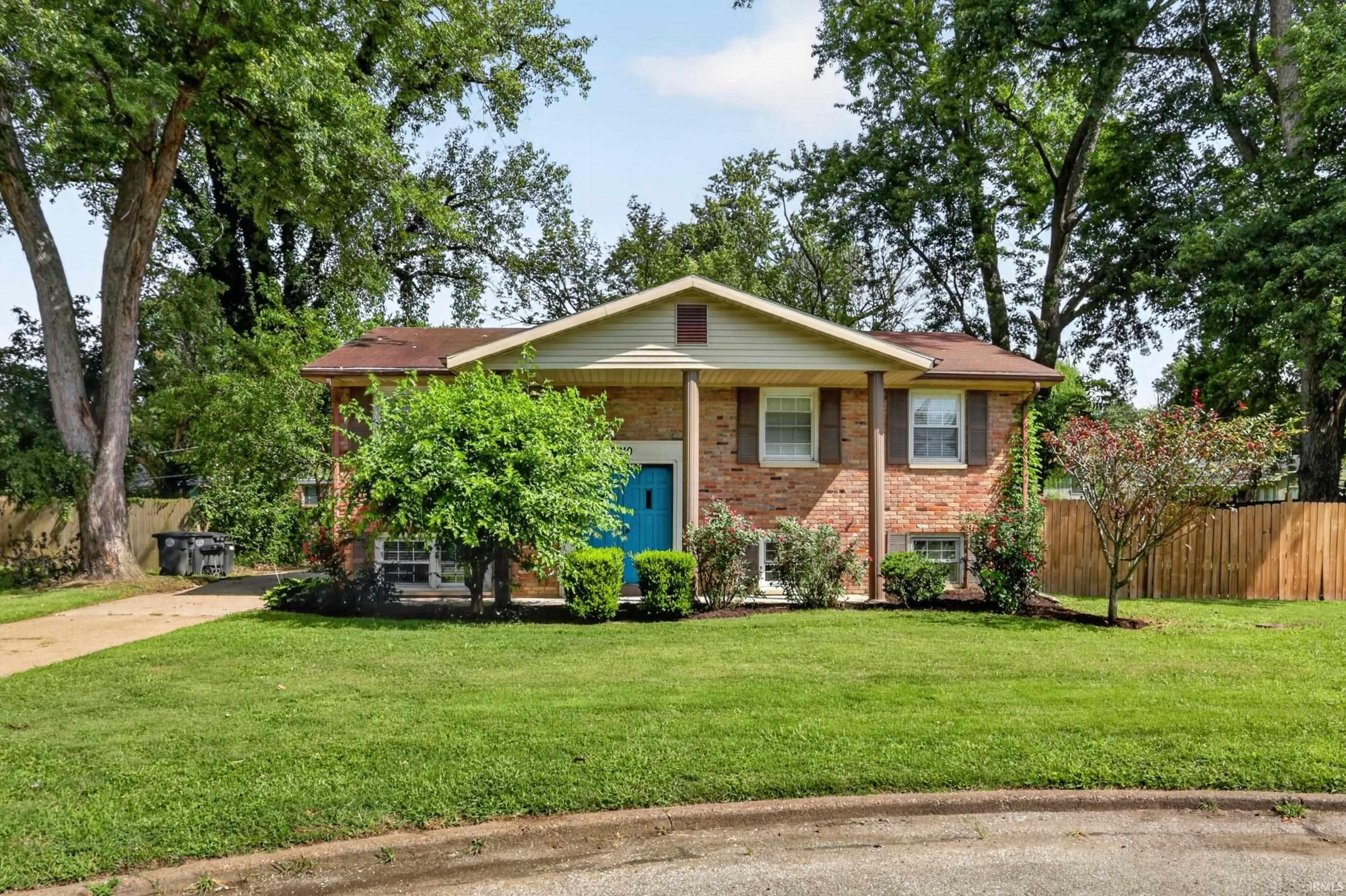6210 Roger Park Court