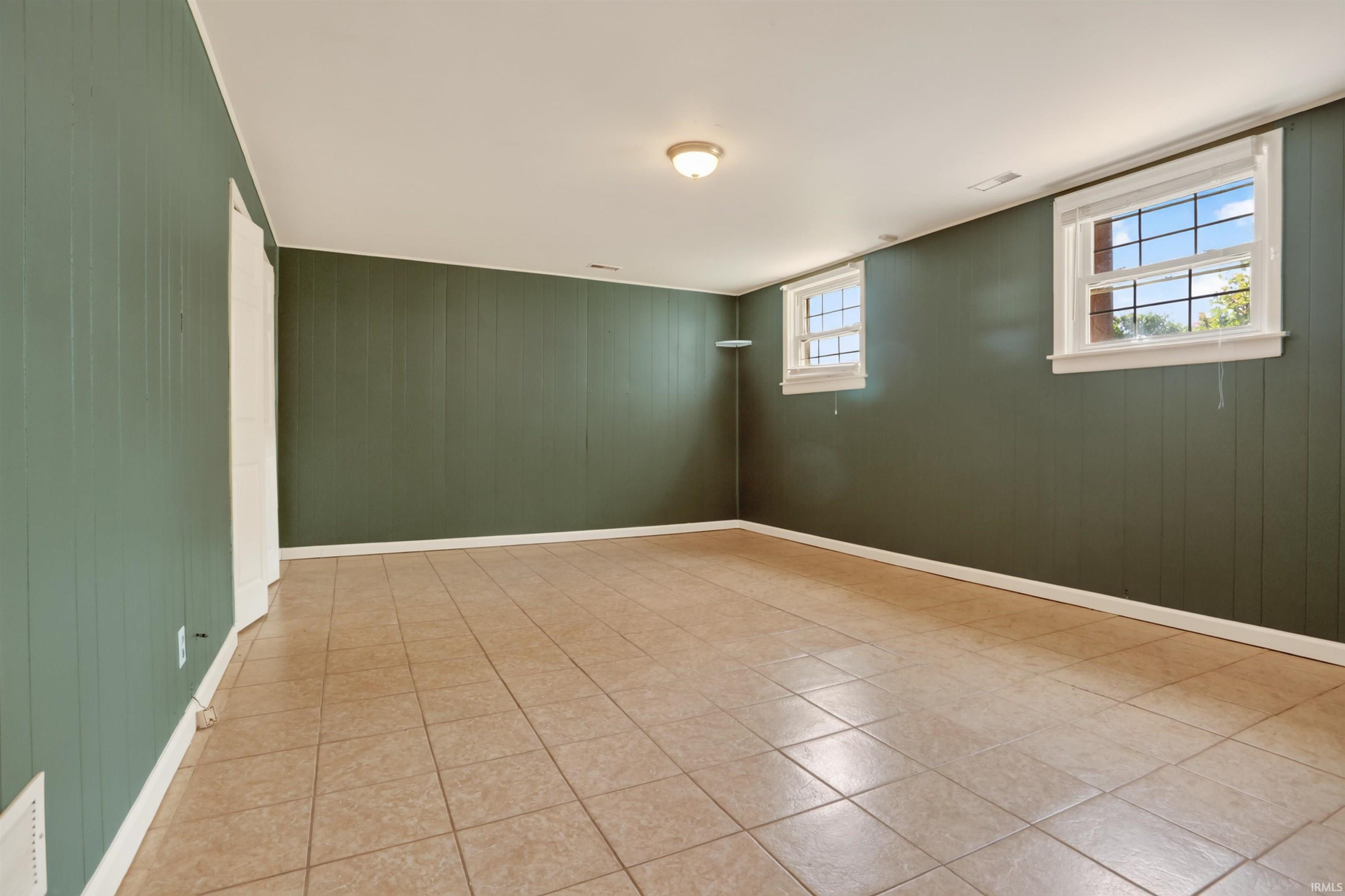 6210 Roger Park Court