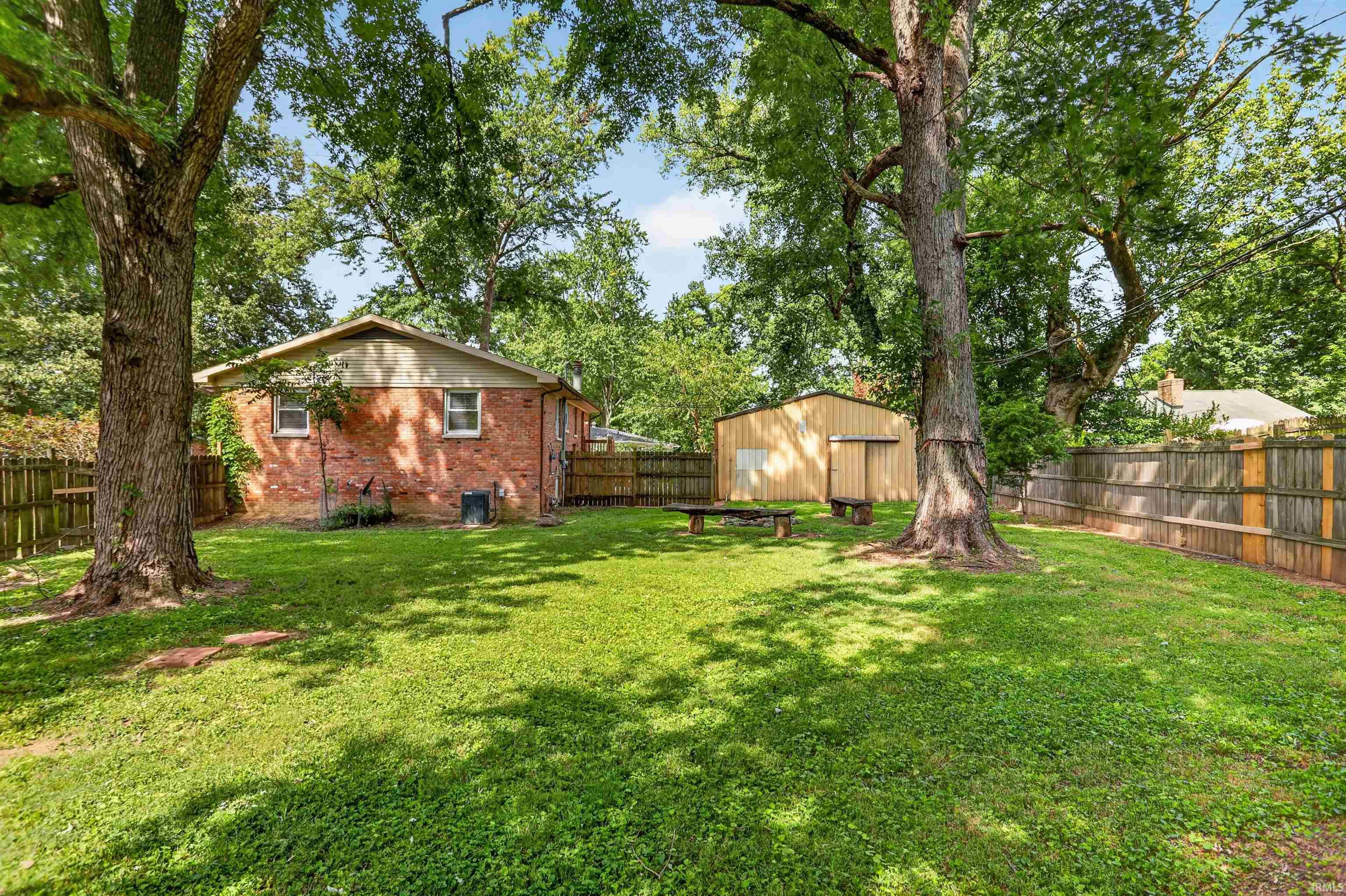 6210 Roger Park Court