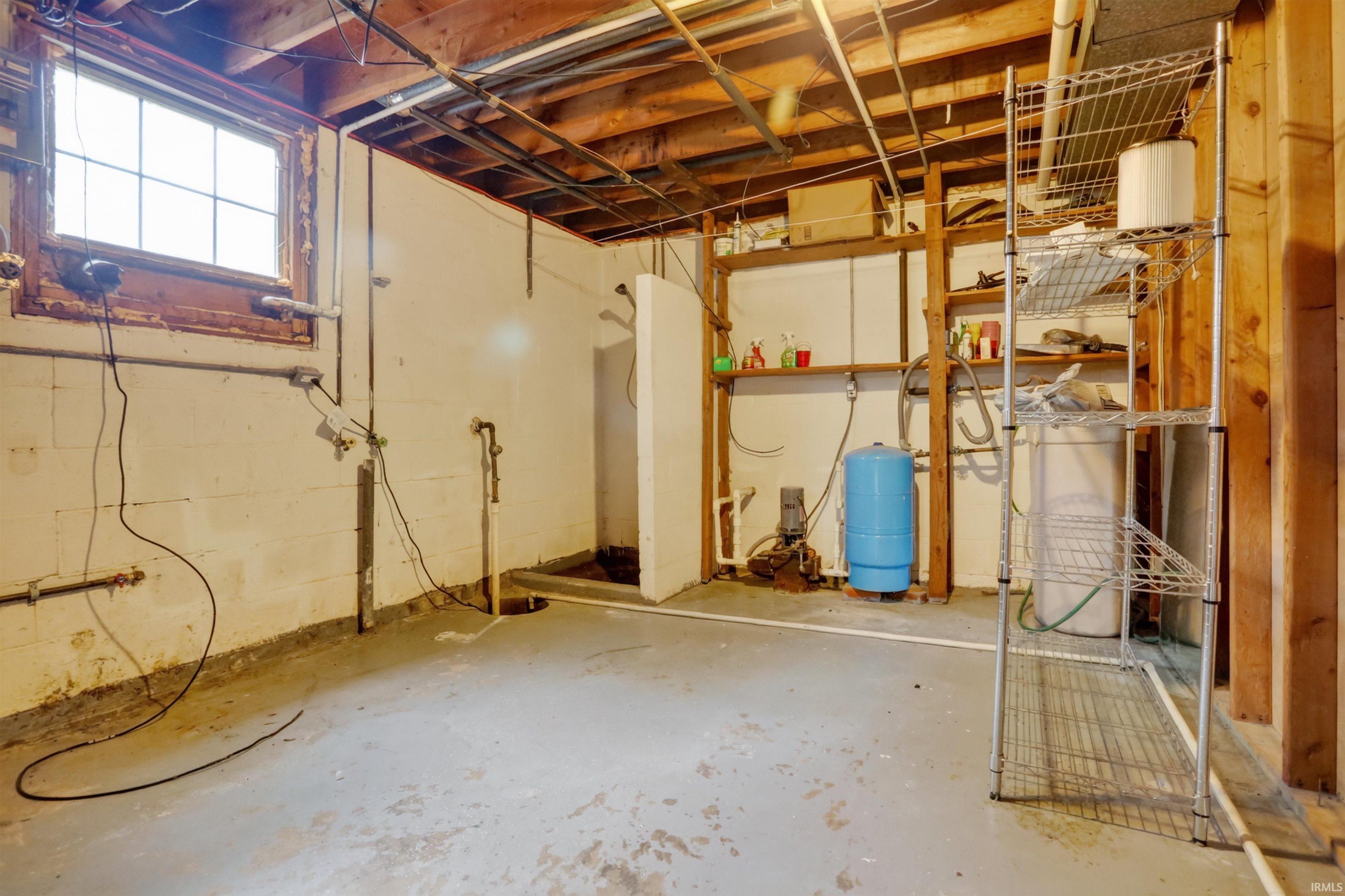 6210 Roger Park Court