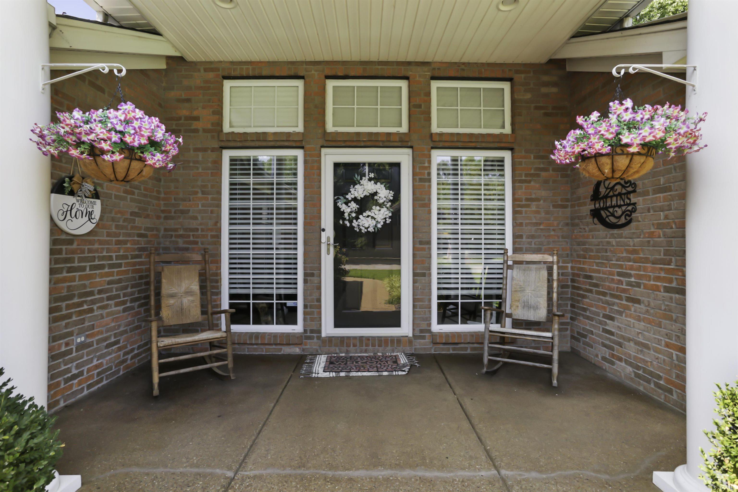 6822 Rosewood Lane
